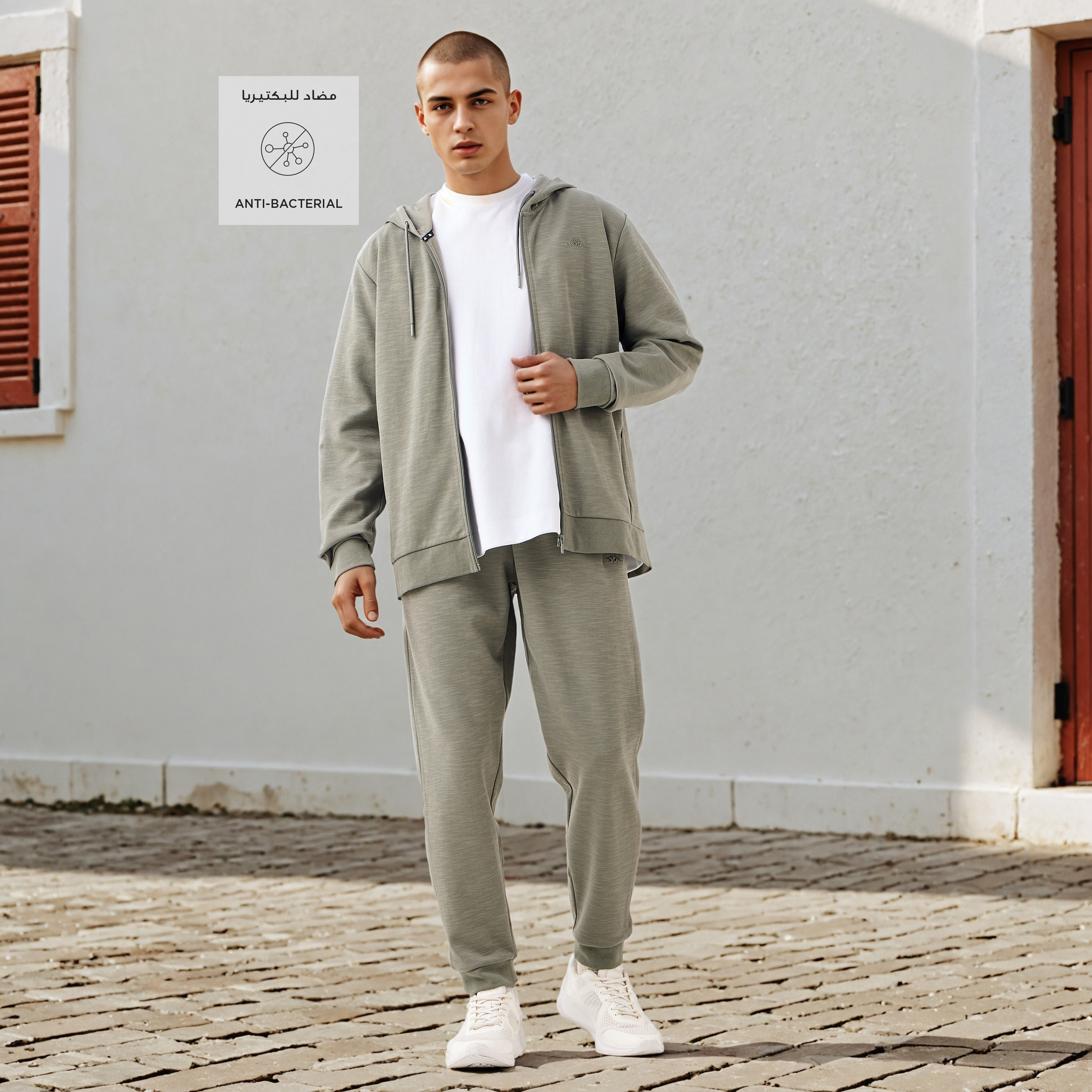 Kappa Jogger with Drawstring Waist and Pockets-men-clothing-sportswearandactivewear-bottoms-joggers-image-2