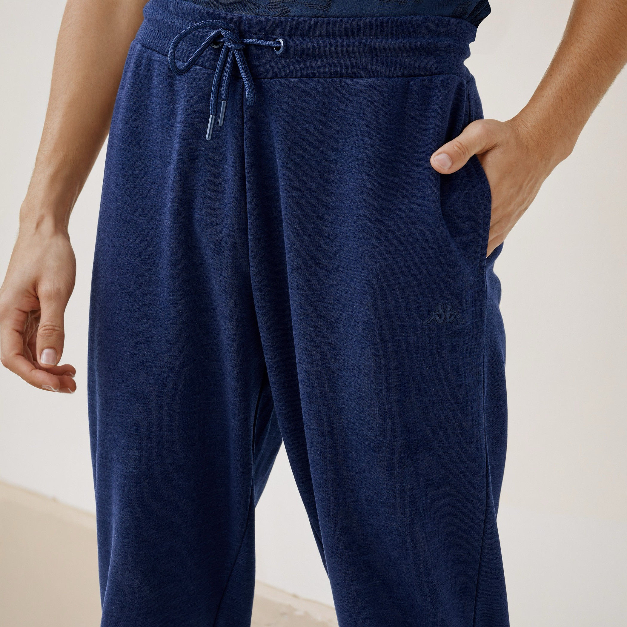 Kappa Jogger with Drawstring Waist and Pockets-men-clothing-sportswearandactivewear-bottoms-joggers-image-4