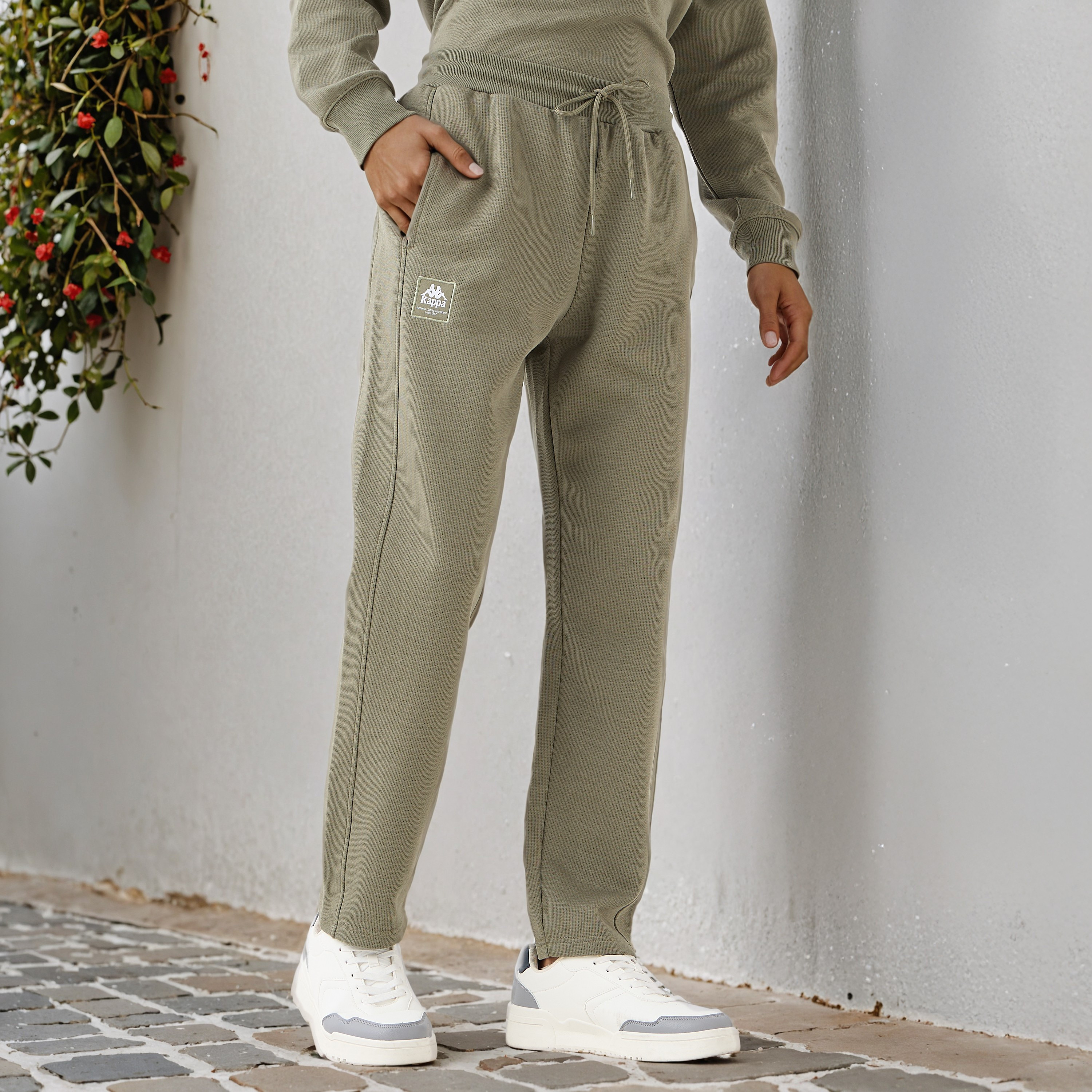 Kappa Logo Print Joggers with Pockets-men-clothing-sportswearandactivewear-bottoms-joggers-image-1