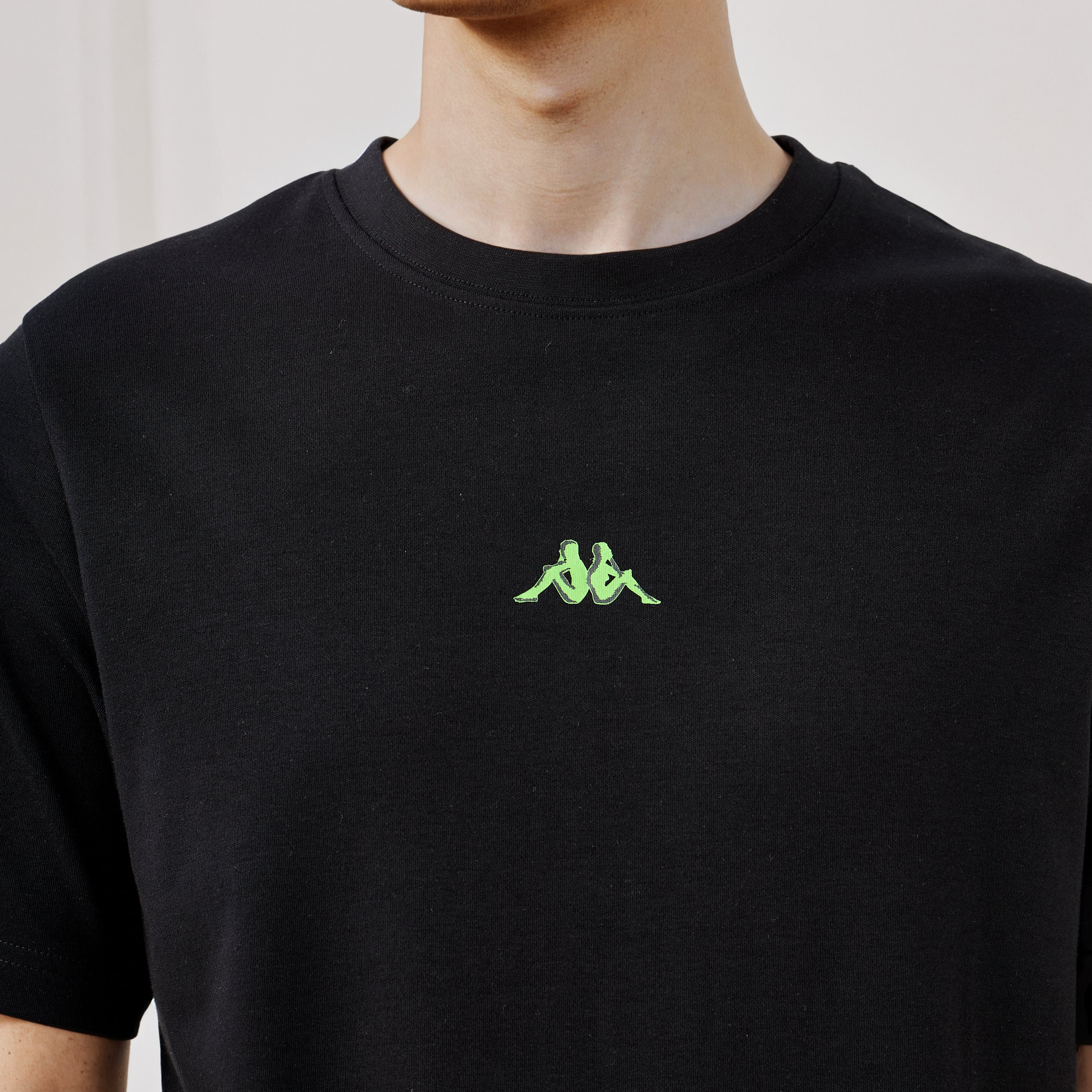 Kappa Printed T-shirt-men-clothing-sportswearandactivewear-tshirtsandpolos-image-5