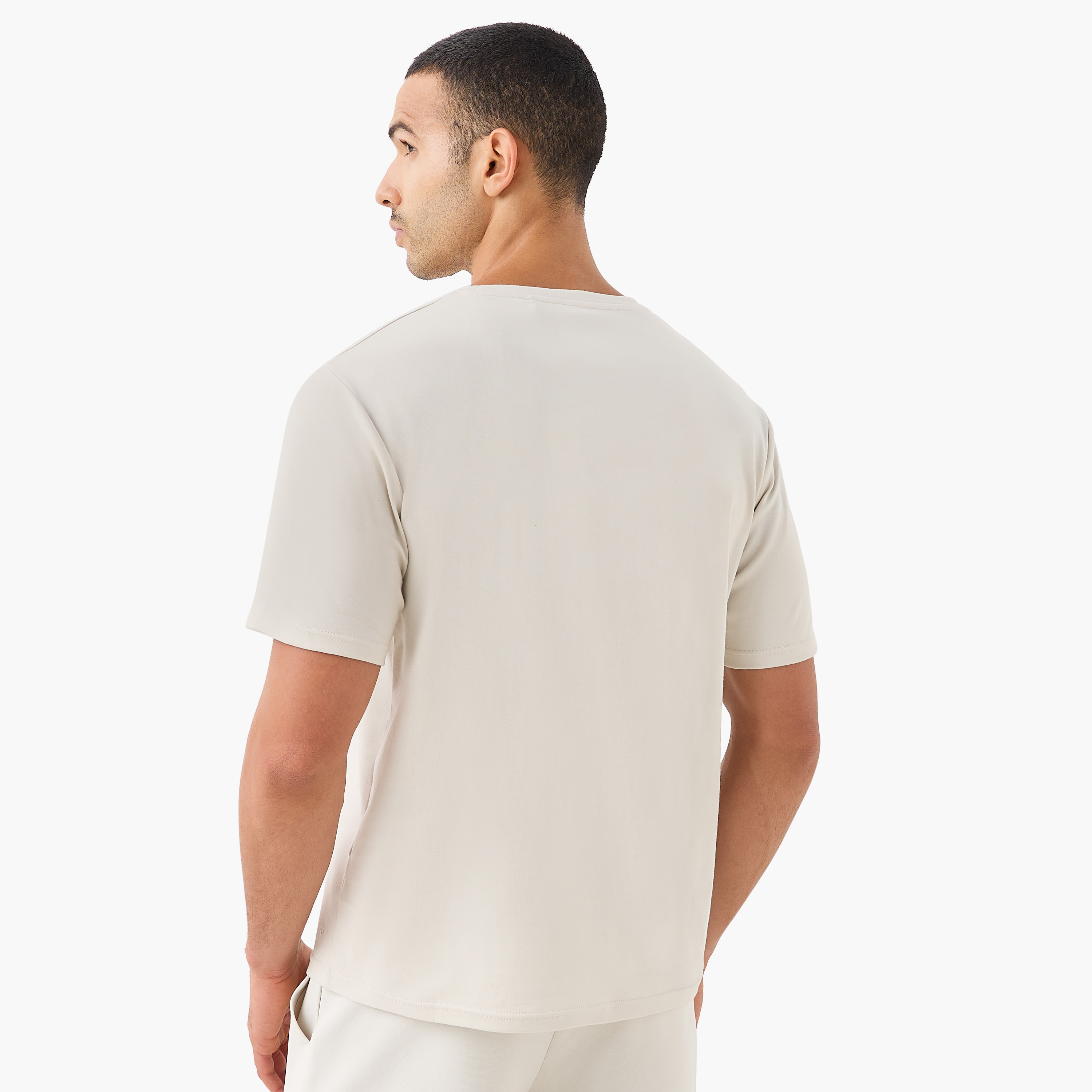 Love Pangolin Men T-shirt-men-clothing-sportswearandactivewear-tshirtsandpolos-image-3