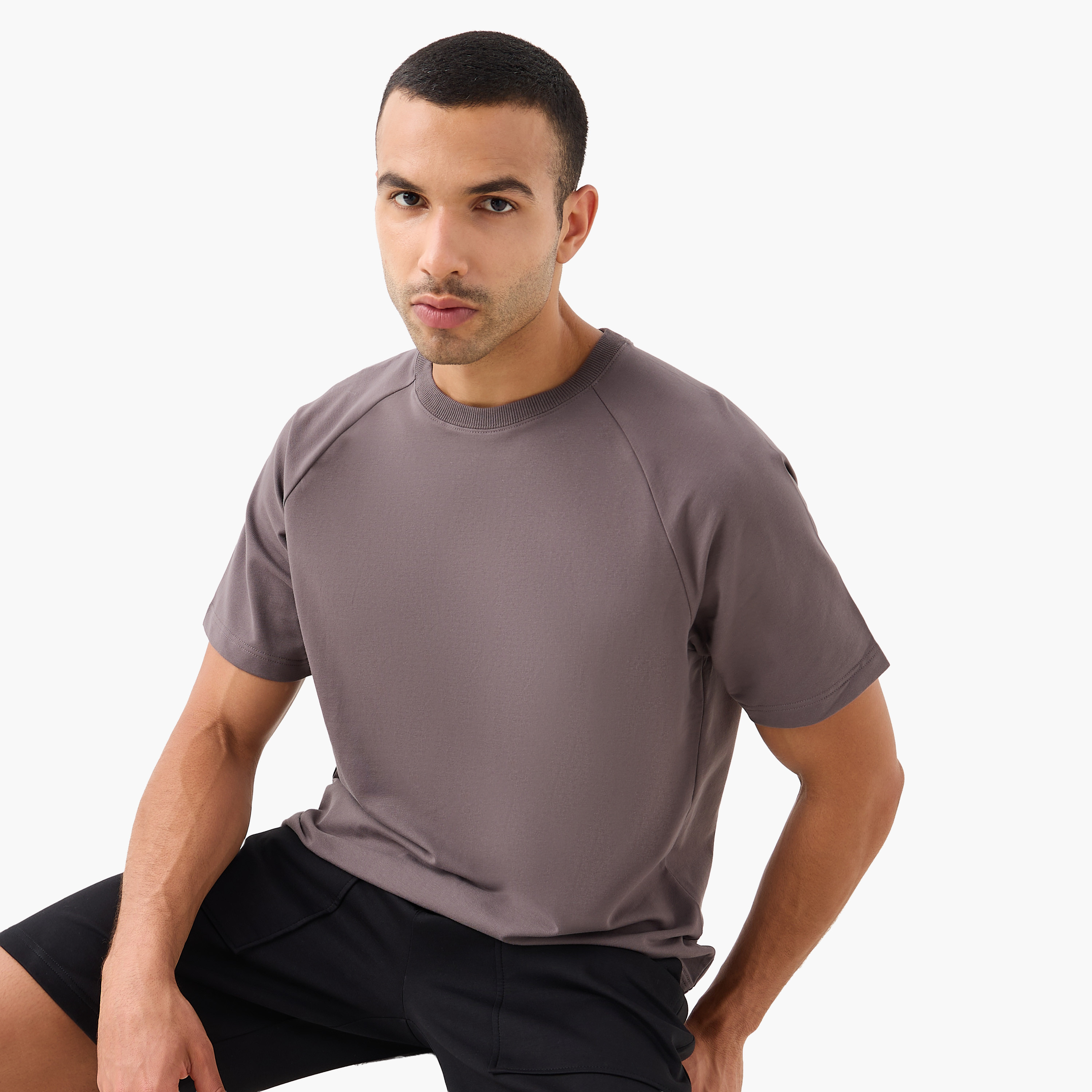 Love Pangolin Men Raglan Sleeves Oversized T-shirt-men-clothing-sportswearandactivewear-tshirtsandpolos-image-1