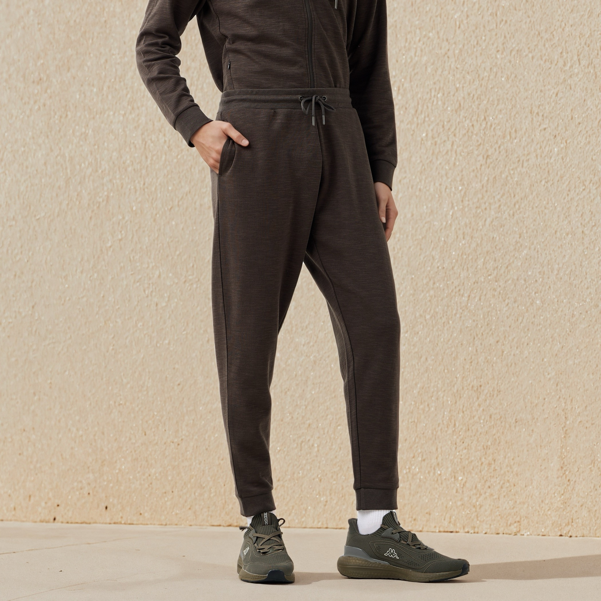 Kappa Men Pocket Detail Joggers-men-clothing-sportswearandactivewear-bottoms-joggers-image-2