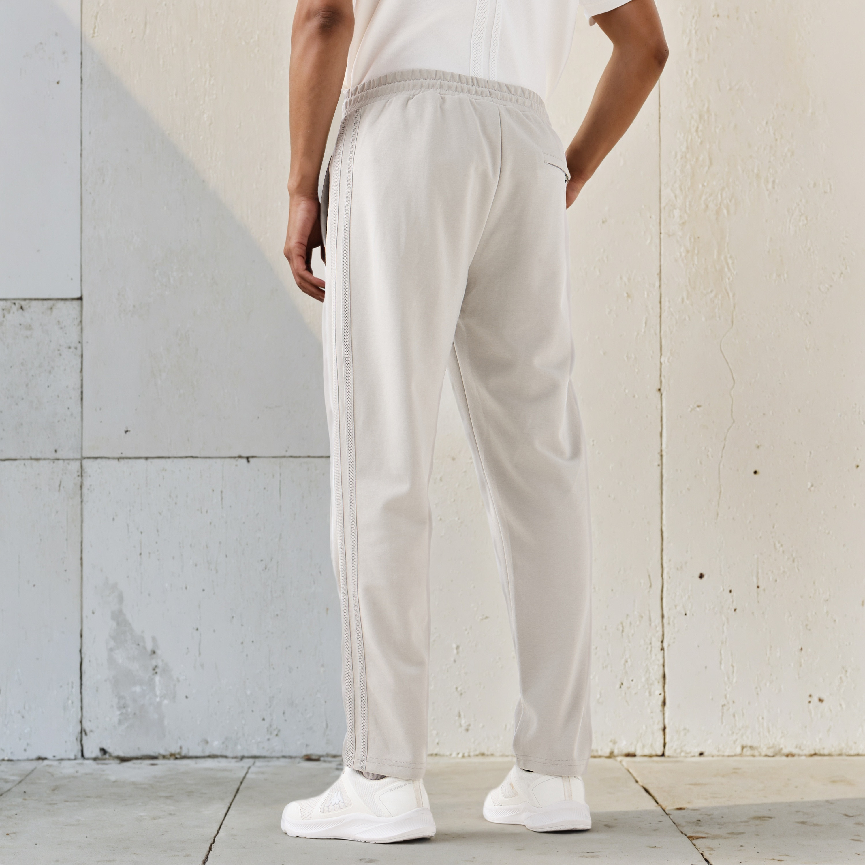 Kappa Men Drawstring Closure Track Pants-men-clothing-sportswearandactivewear-bottoms-joggers-image-3