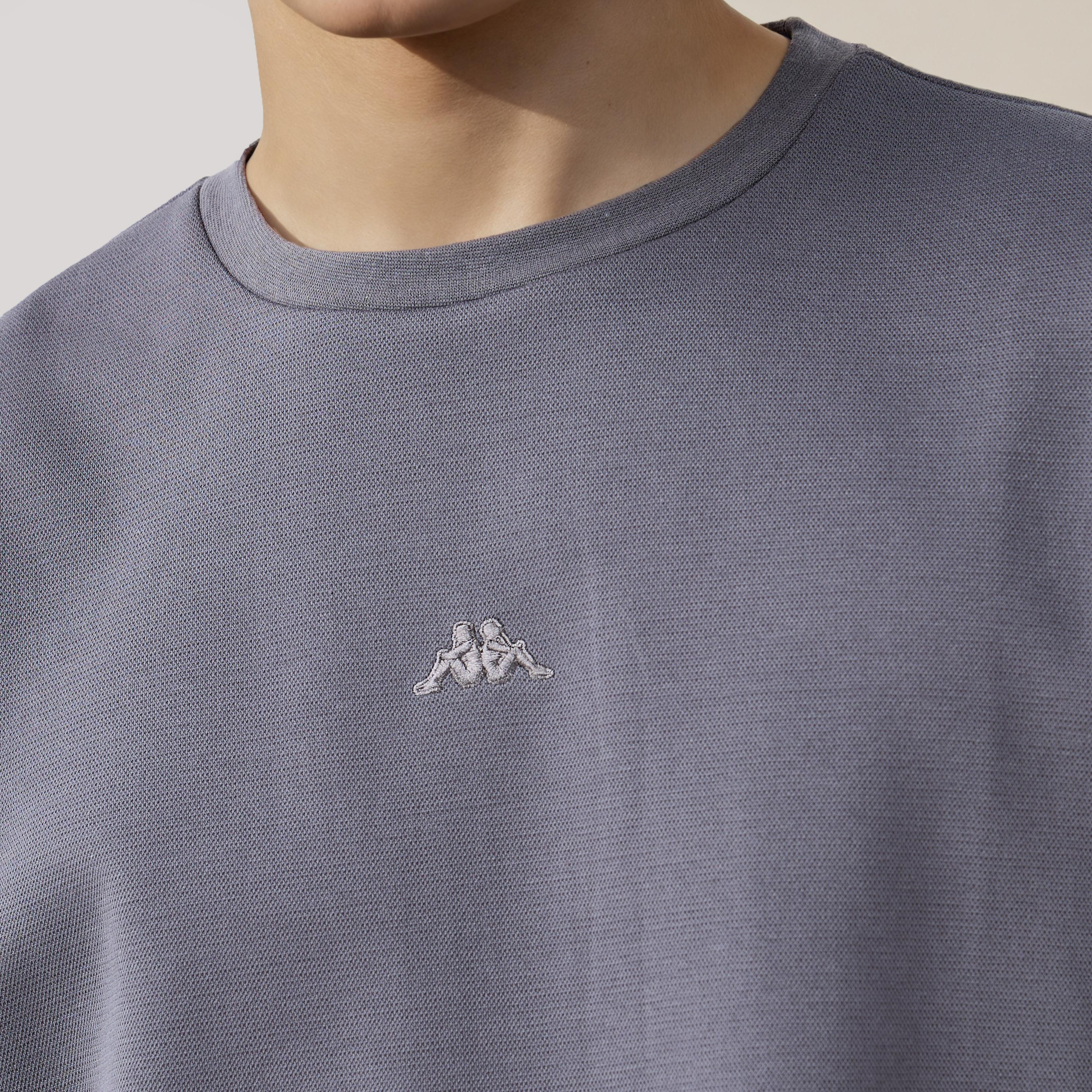 تيشيرت رجالي بزينة شريط من كابا-men-clothing-sportswearandactivewear-tshirtsandpolos-image-6
