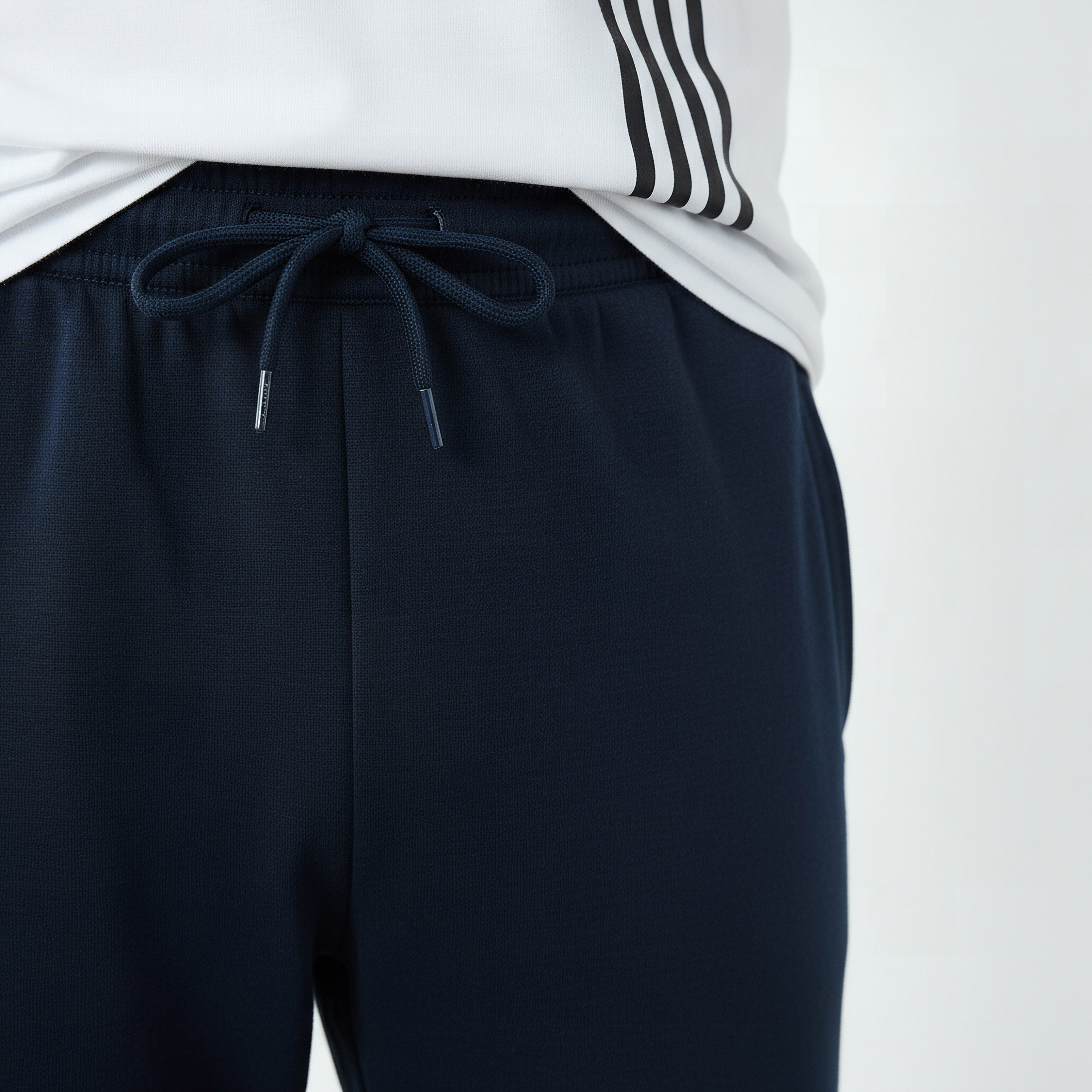 بنطلون رياضي رجالي أساسي برباط إغلاق من كابا-men-clothing-sportswearandactivewear-bottoms-joggers-image-4