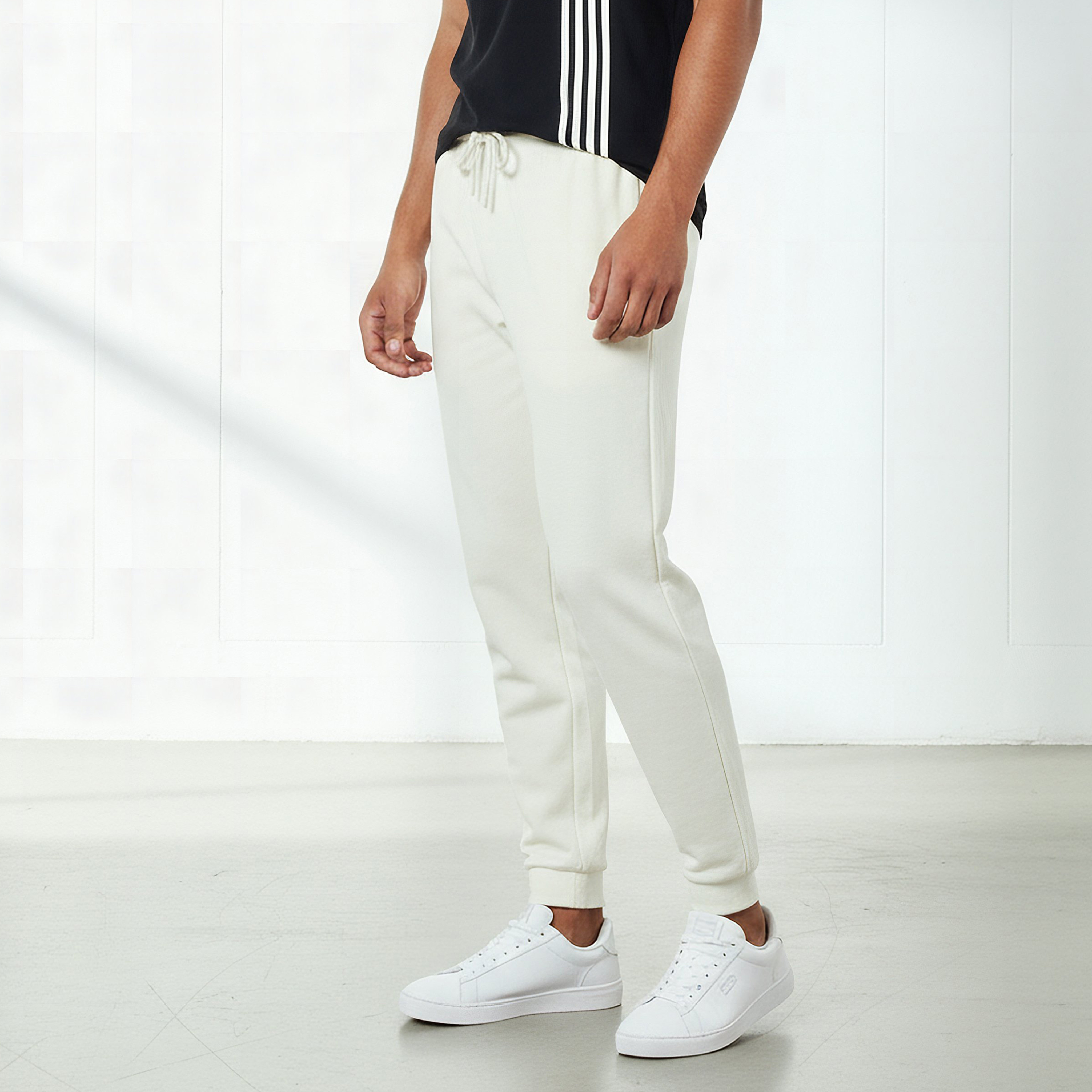 Kappa Men Essential Joggers with Drawstring Closure-men-clothing-sportswearandactivewear-bottoms-joggers-image-1