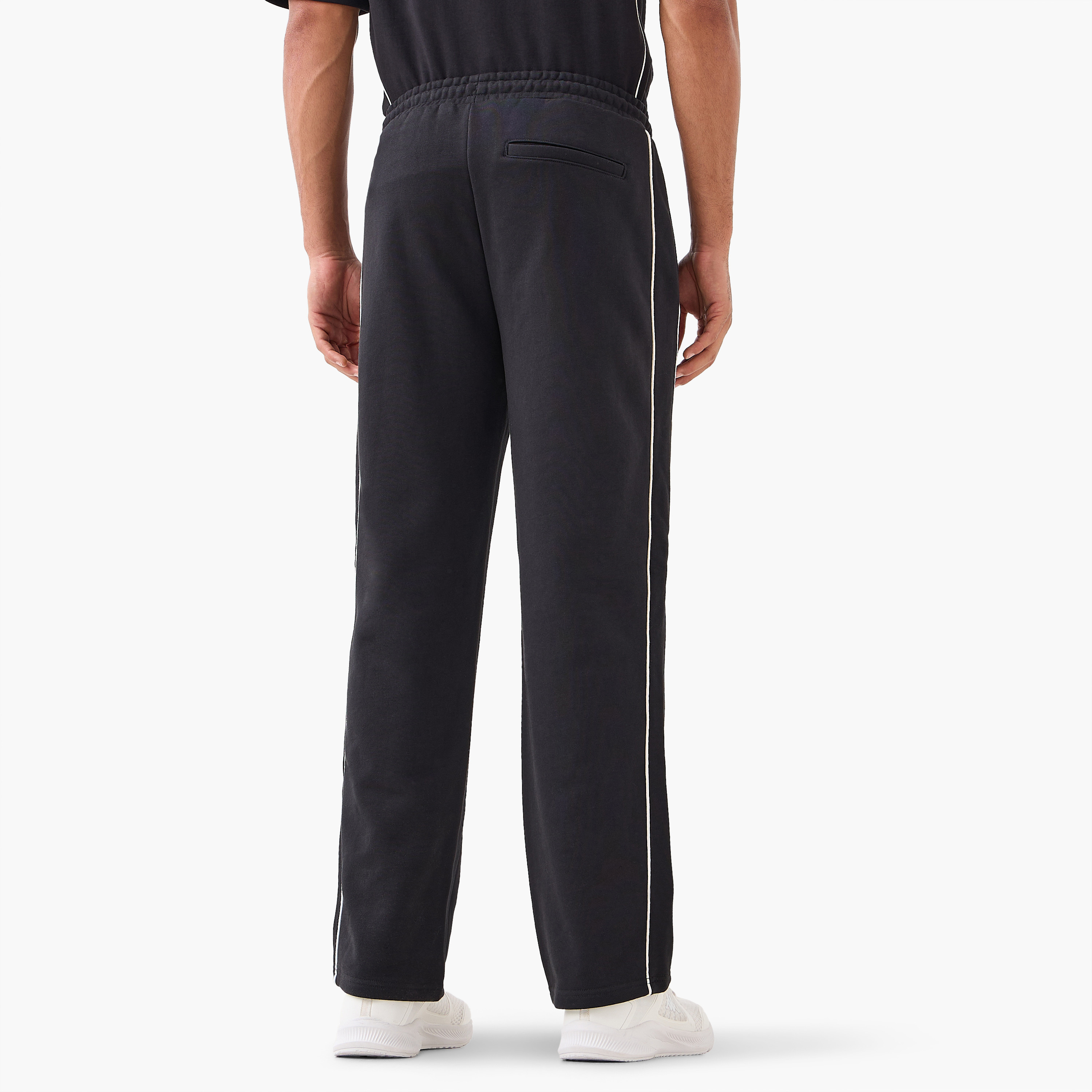 Kappa Men Tape Detail Track Pants-men-clothing-sportswearandactivewear-bottoms-joggers-image-4