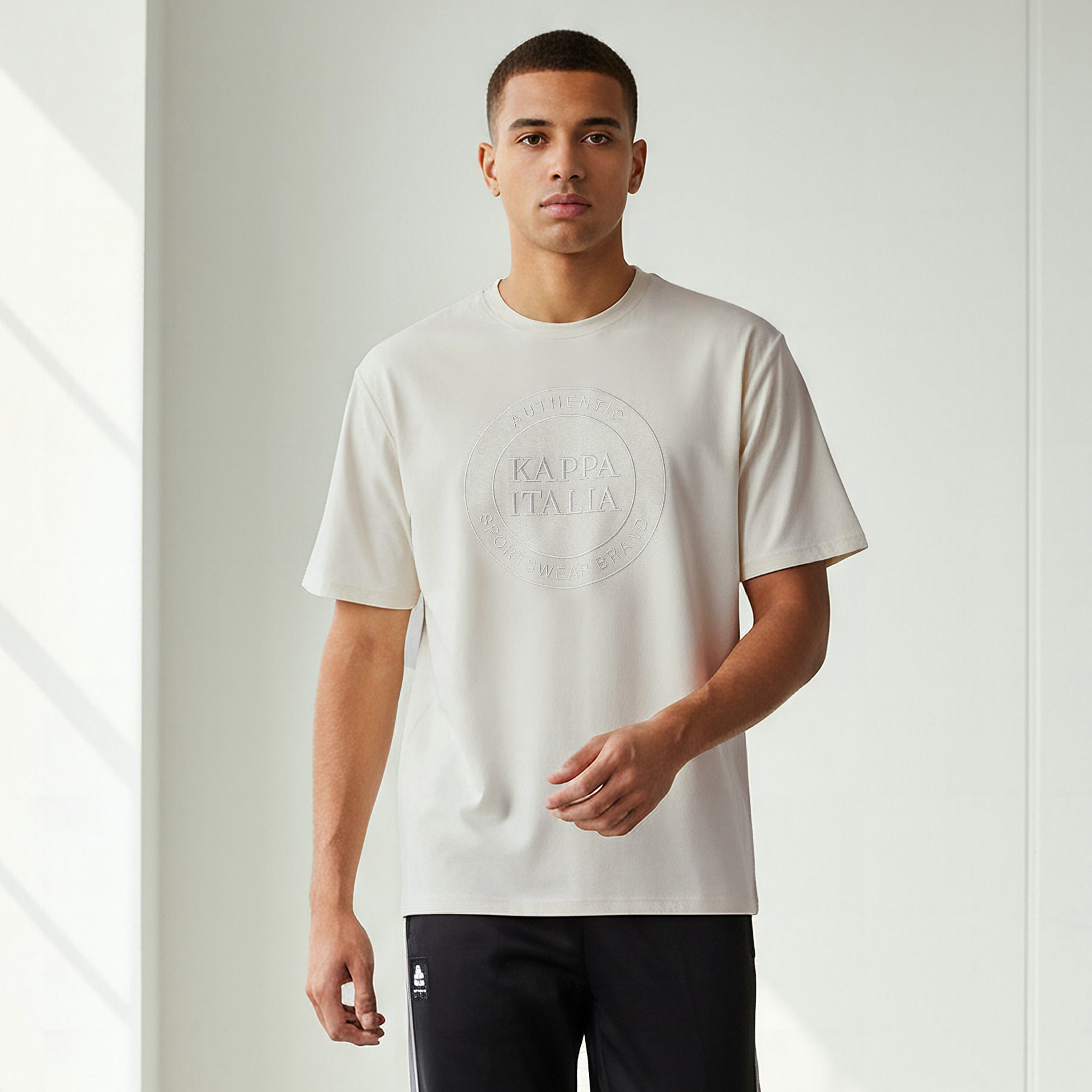Kappa Men Logo Embroidered T-shirt-men-clothing-sportswearandactivewear-tshirtsandpolos-image-1