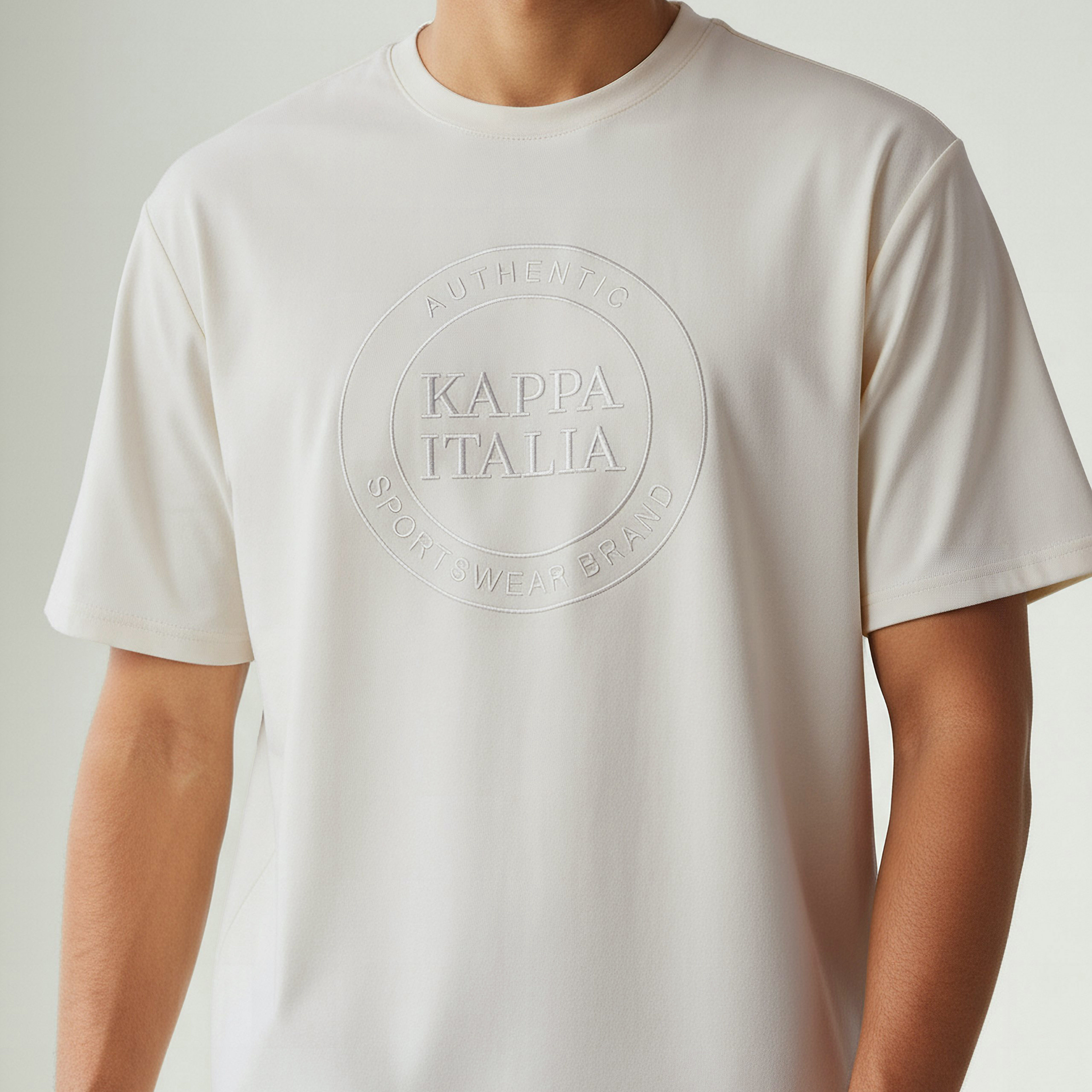 Kappa Men Logo Embroidered T-shirt-men-clothing-sportswearandactivewear-tshirtsandpolos-image-4