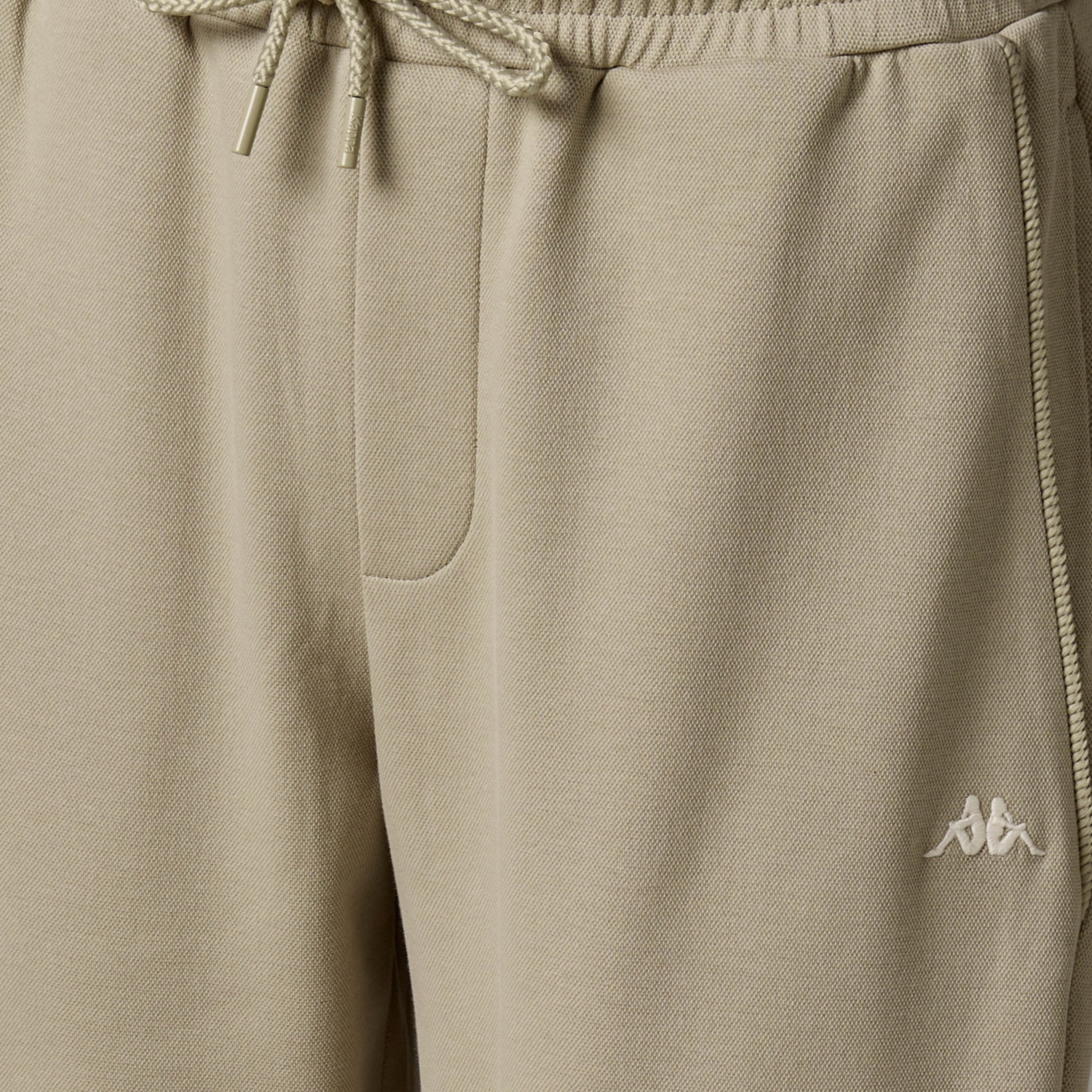 Kappa Men Relaxed Fit Joggers with Pockets-men-clothing-sportswearandactivewear-bottoms-joggers-image-4