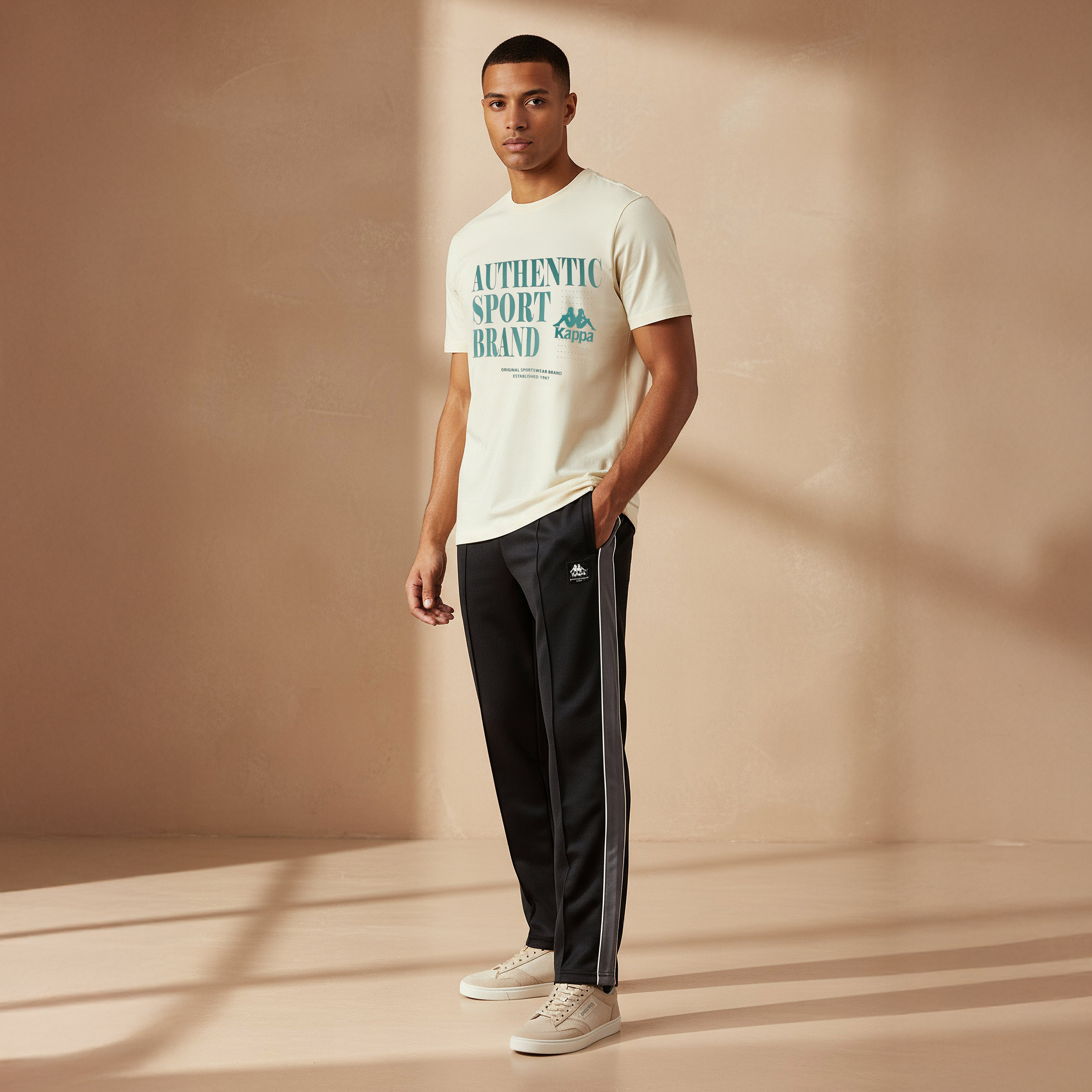 Kappa Men Logo Print T-shirt-men-clothing-sportswearandactivewear-tshirtsandpolos-image-2