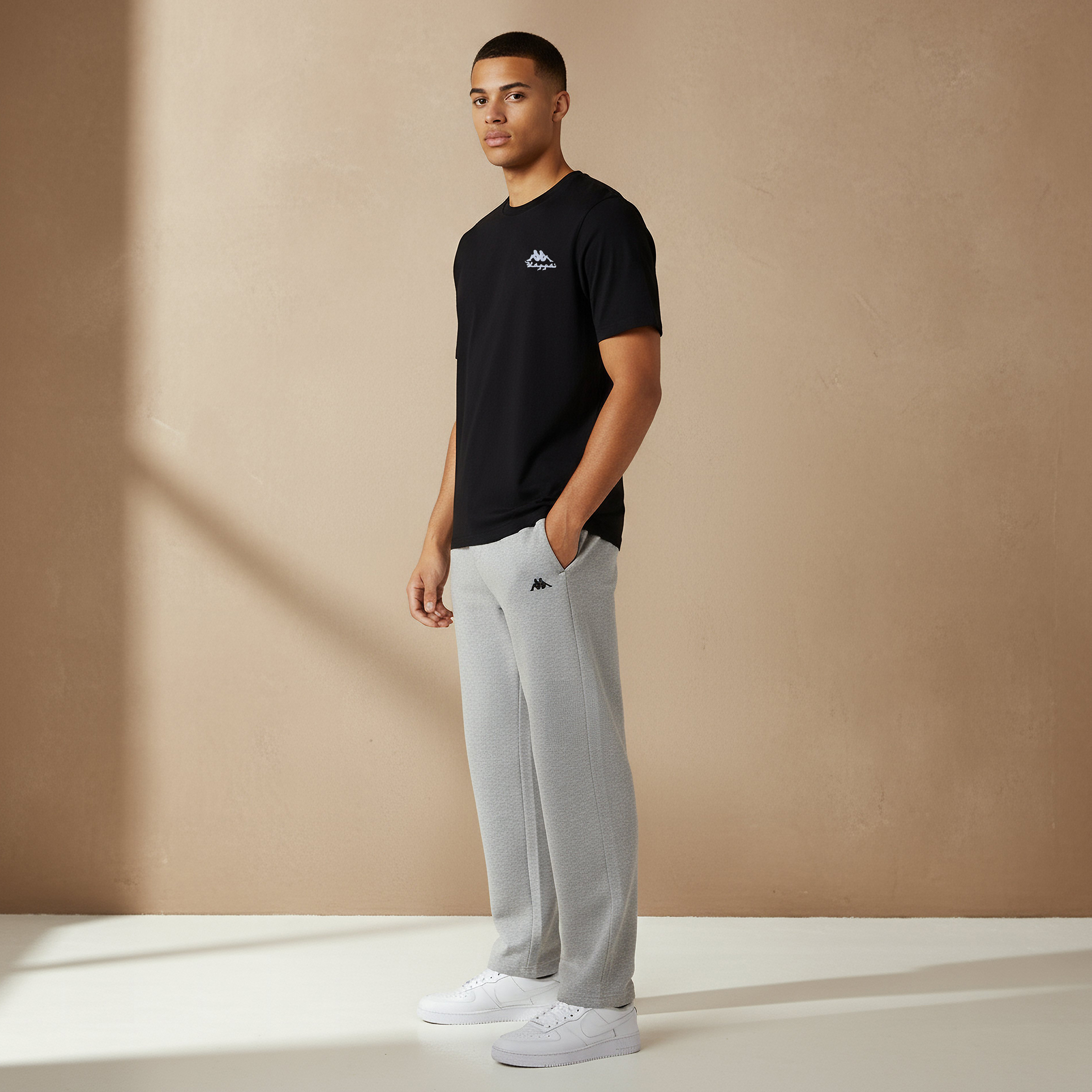 Kappa Men Logo Print T-shirt-men-clothing-sportswearandactivewear-tshirtsandpolos-image-2