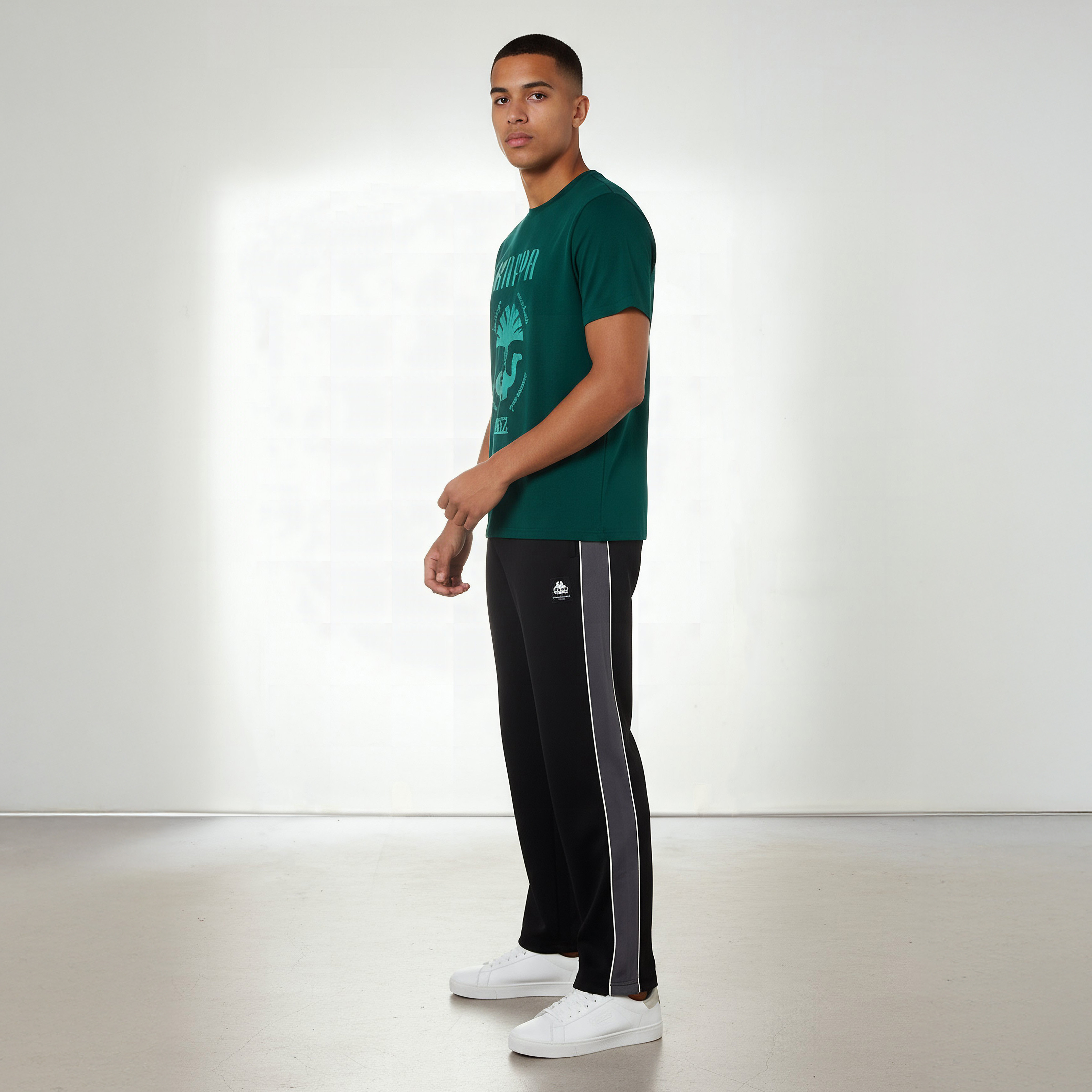 Kappa Men Logo Print T-shirt-men-clothing-sportswearandactivewear-tshirtsandpolos-image-2