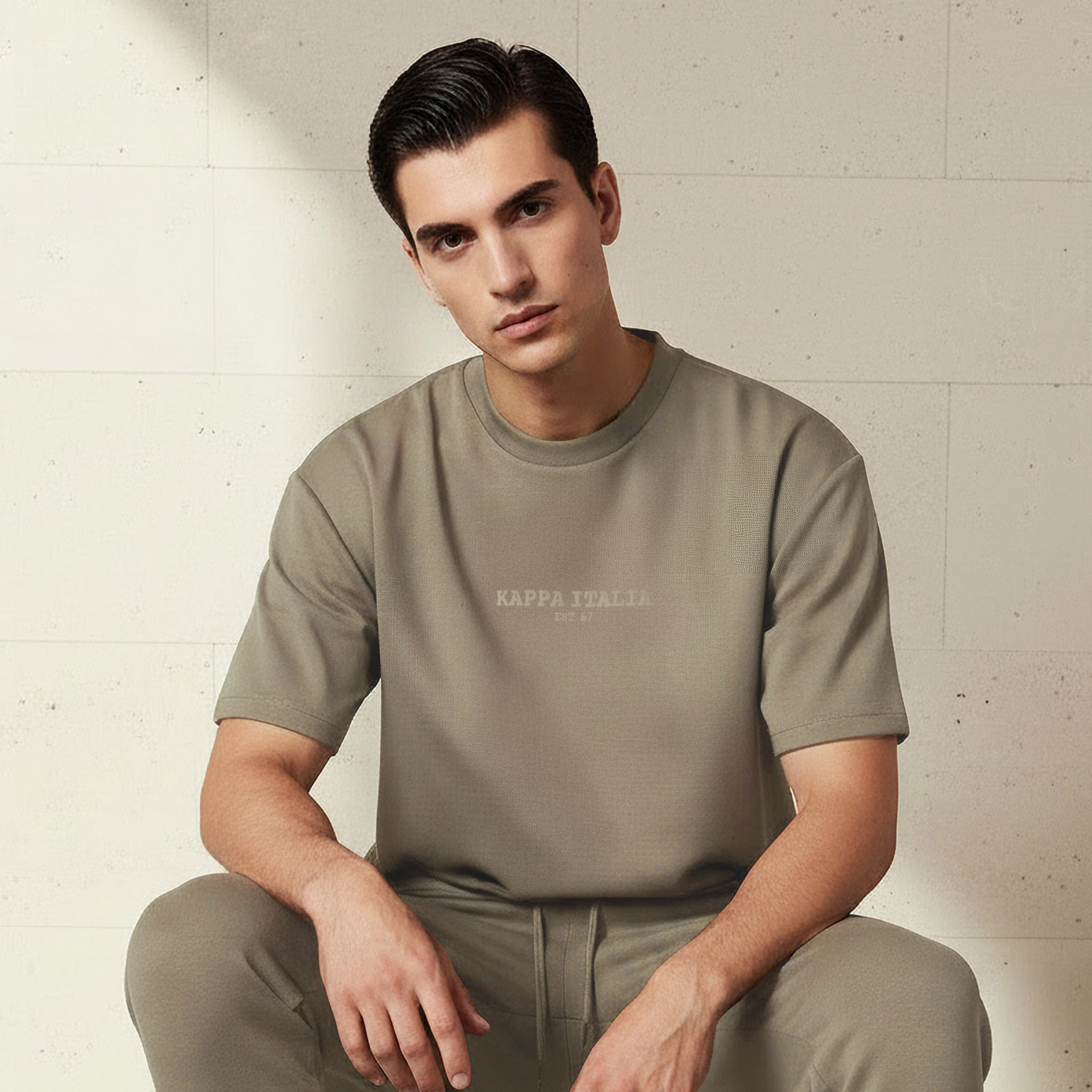 تيشيرت بطبعات شعار للرجال من كابا-men-clothing-sportswearandactivewear-tshirtsandpolos-image-5