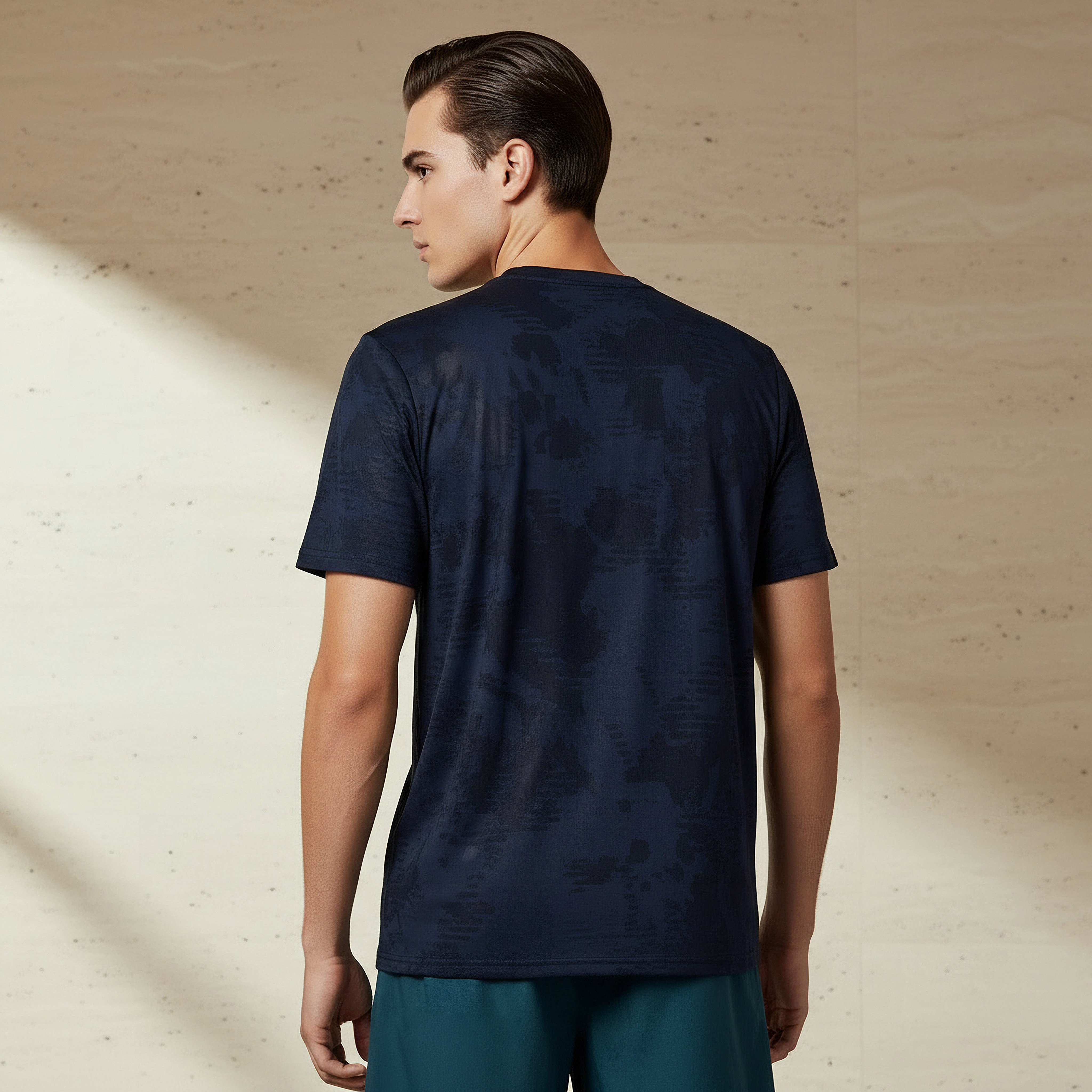 تيشيرت رجالي مطاطي من كابا-men-clothing-sportswearandactivewear-tshirtsandpolos-image-3