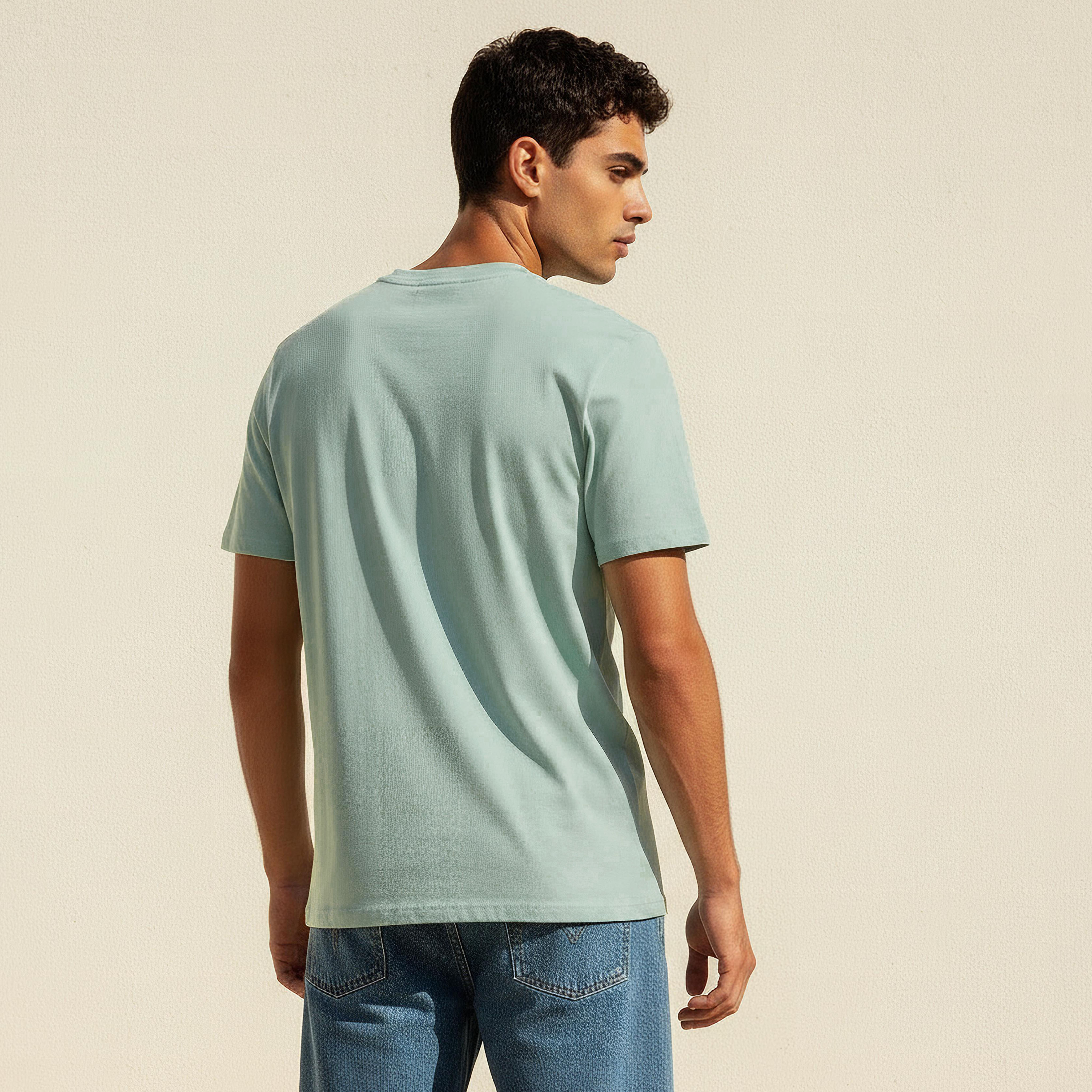 تيشيرت مطرز للرجال من كابا-men-clothing-sportswearandactivewear-tshirtsandpolos-image-4