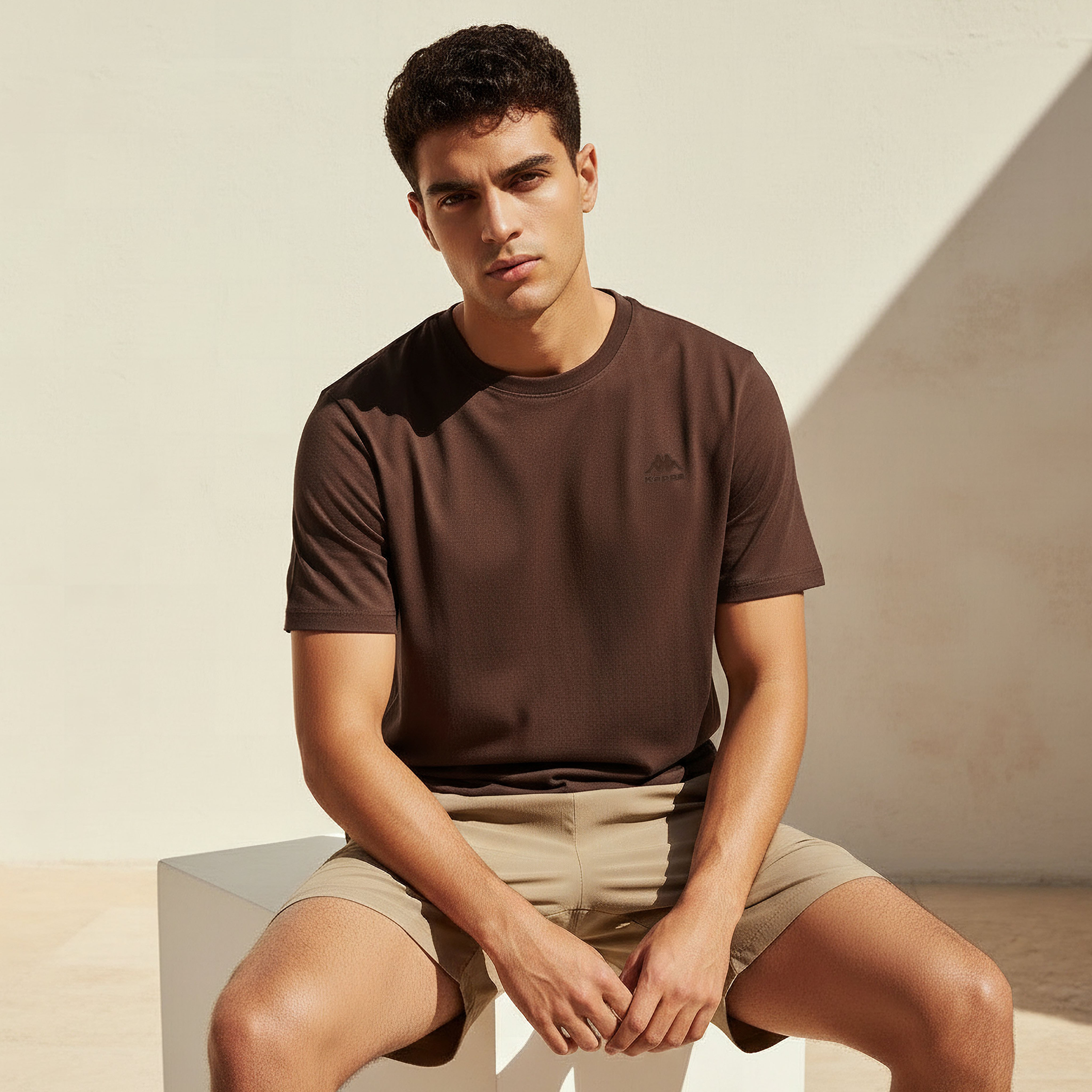 تيشيرت مطرز للرجال من كابا-men-clothing-sportswearandactivewear-tshirtsandpolos-image-1