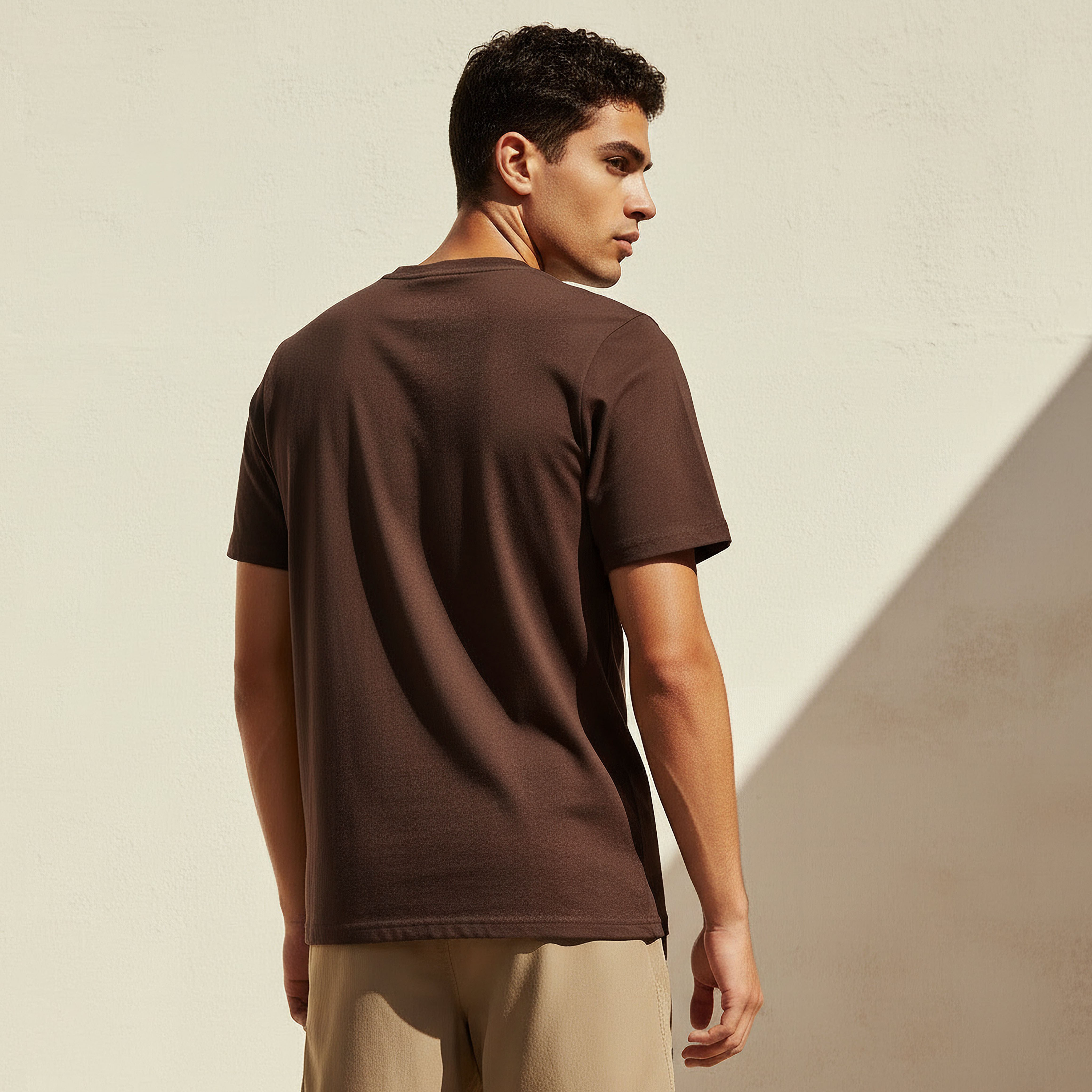 تيشيرت مطرز للرجال من كابا-men-clothing-sportswearandactivewear-tshirtsandpolos-image-4