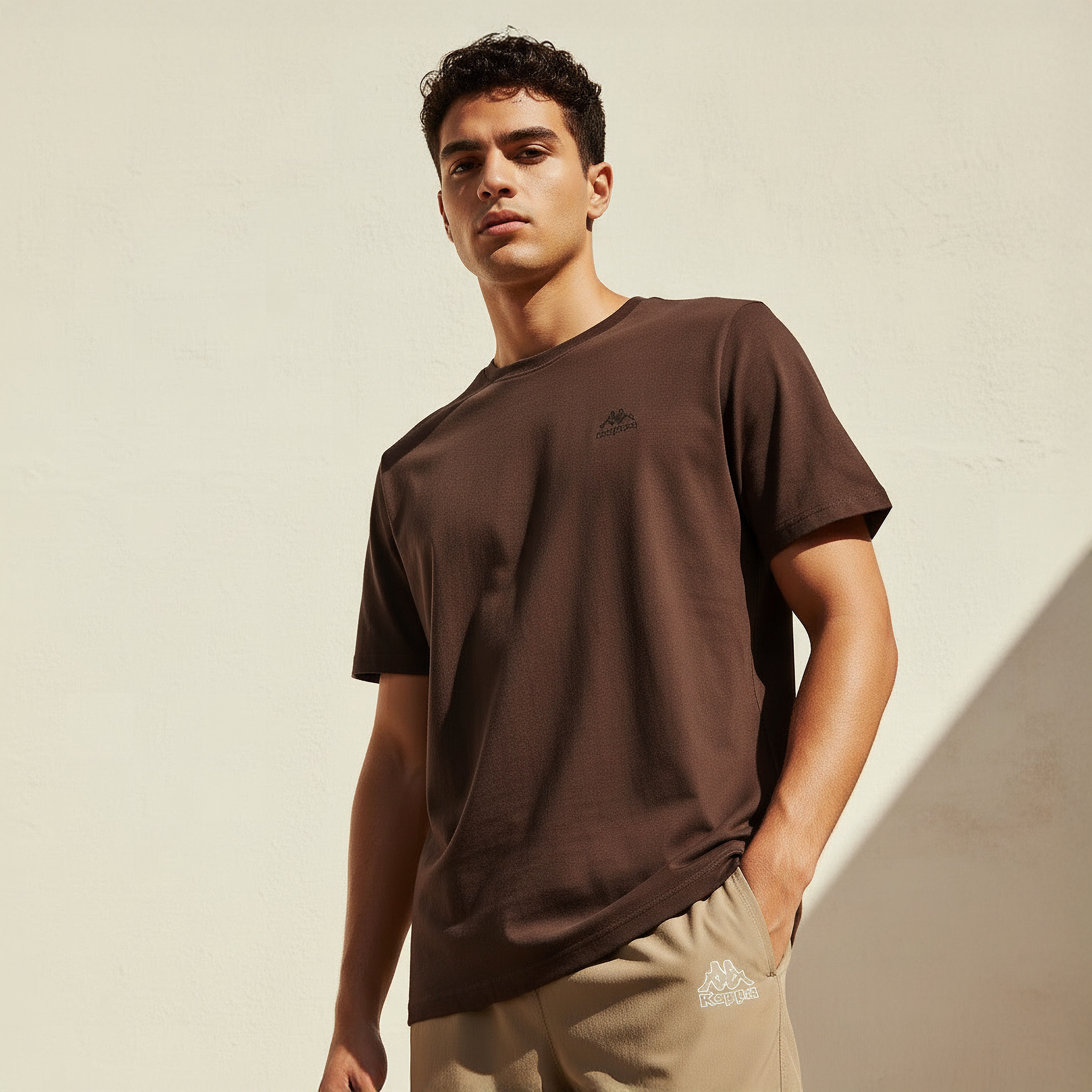 تيشيرت مطرز للرجال من كابا-men-clothing-sportswearandactivewear-tshirtsandpolos-image-5