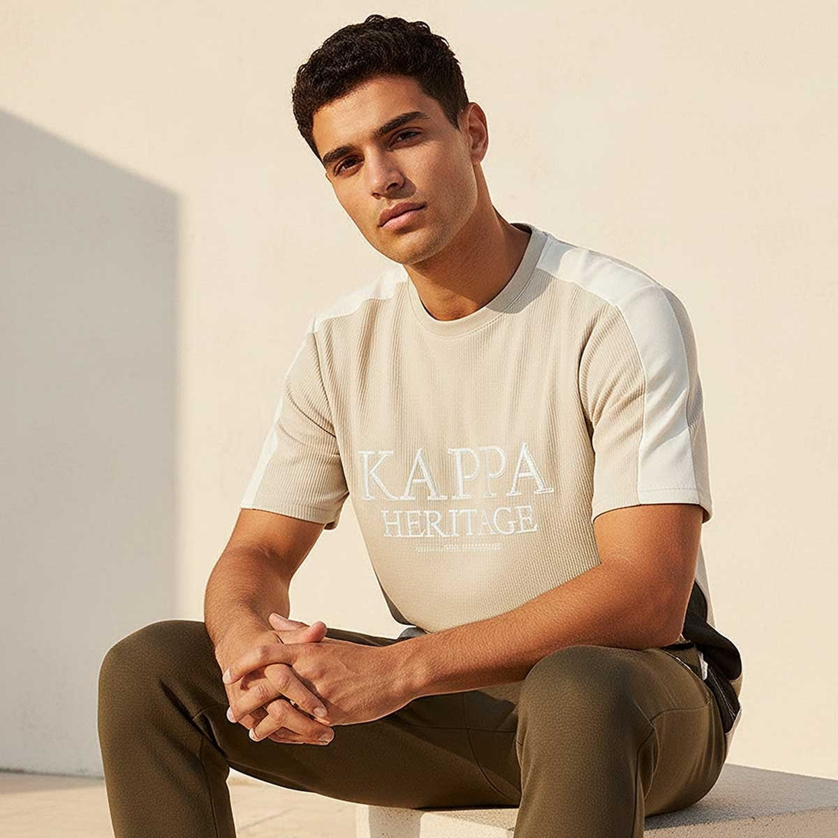 تيشيرت قابل للتمدد في اتجاهين من كابا-men-clothing-sportswearandactivewear-tshirtsandpolos-image-6