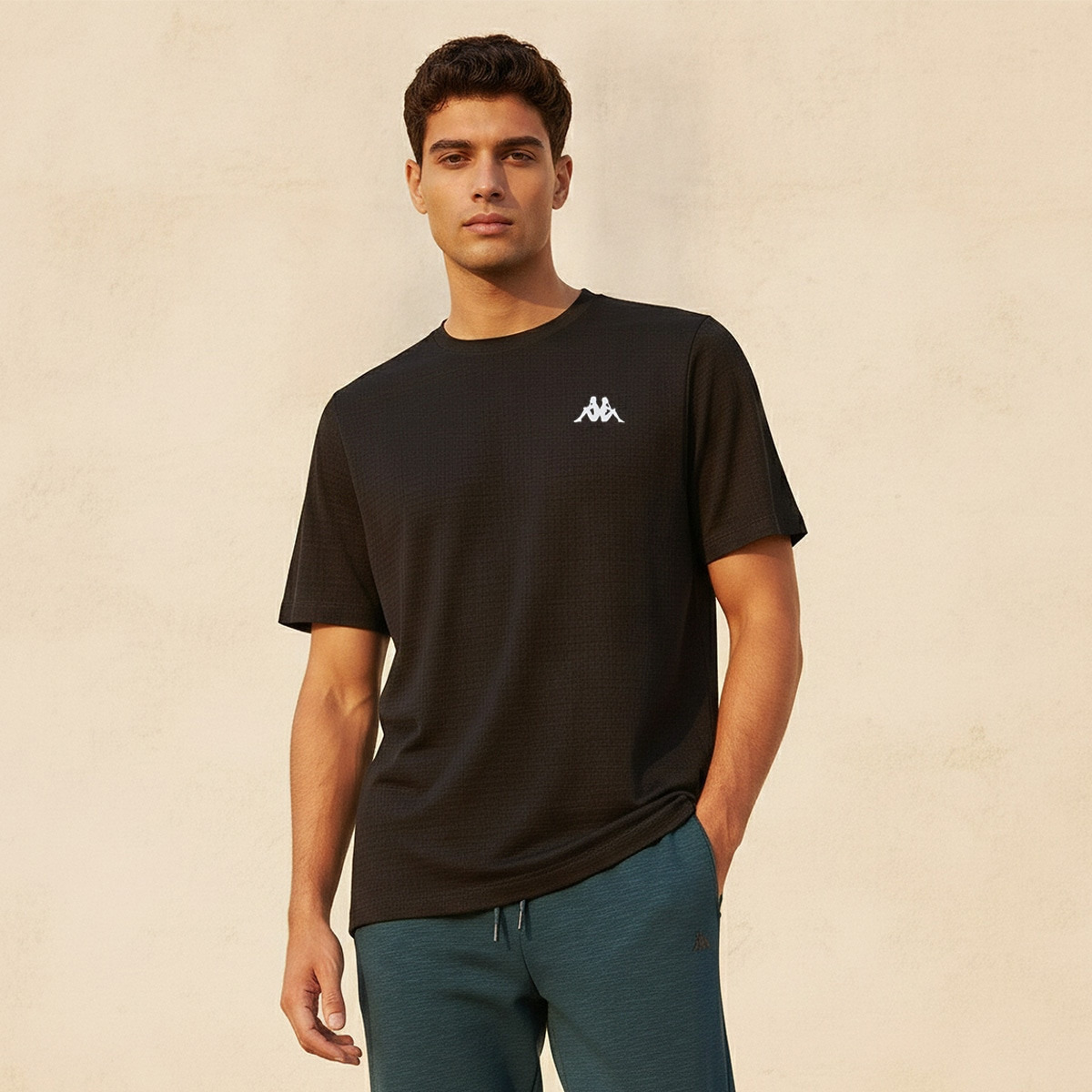 تيشيرت رياضي مطاطي بملمس بارز من كابا-men-clothing-sportswearandactivewear-tshirtsandpolos-image-1