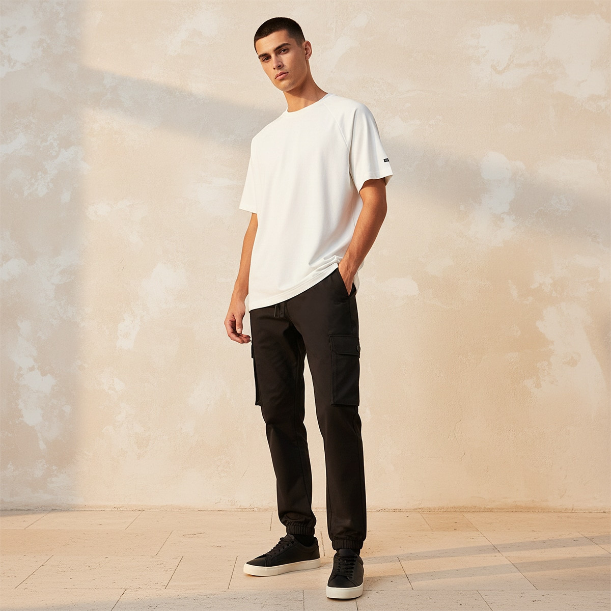 Love Pangolin Raglan Sleeves Oversized T-shirt-men-clothing-sportswearandactivewear-tshirtsandpolos-image-3