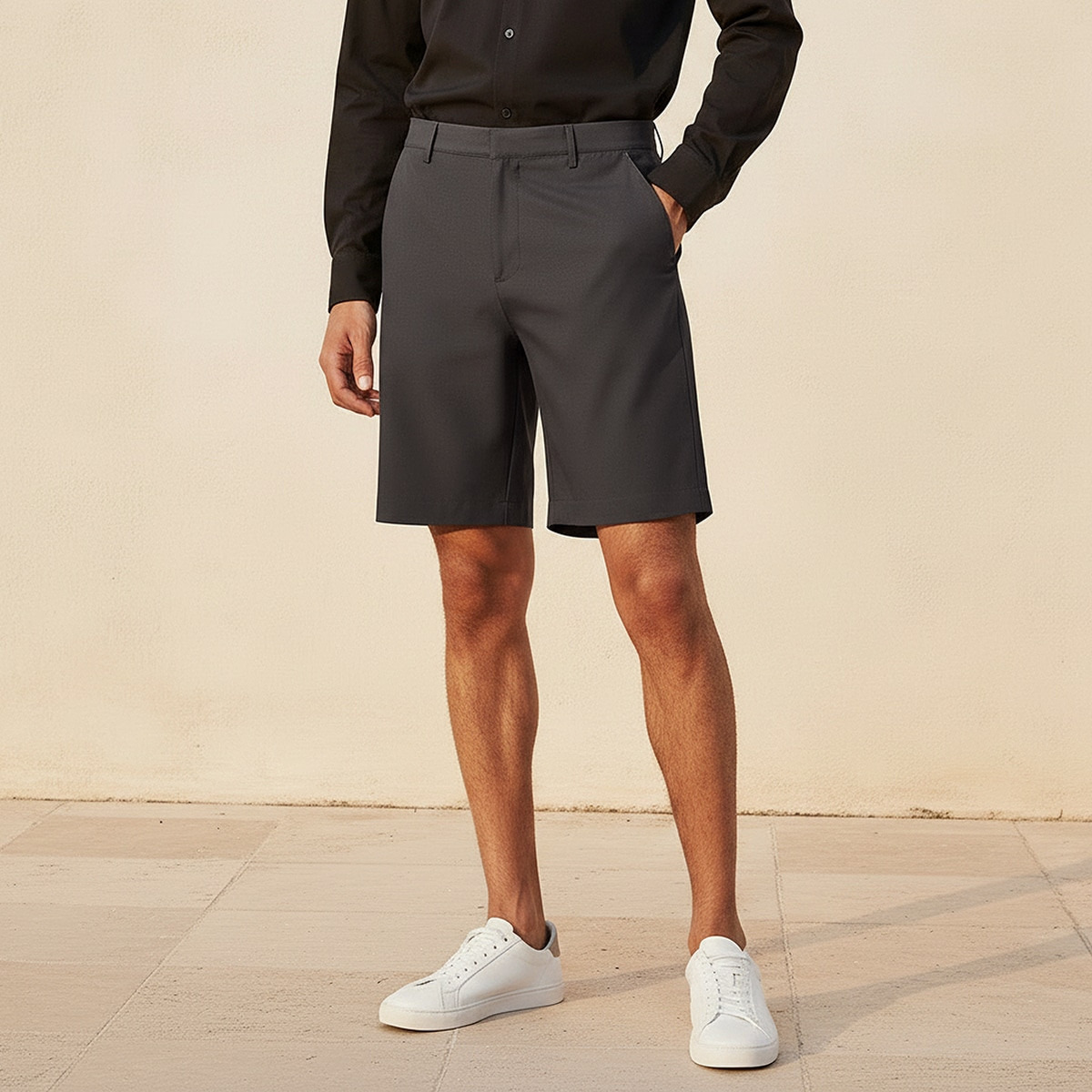 شورت بملمس ناعم من لوف بانجولين-sports-men-clothing-bottoms-image-1