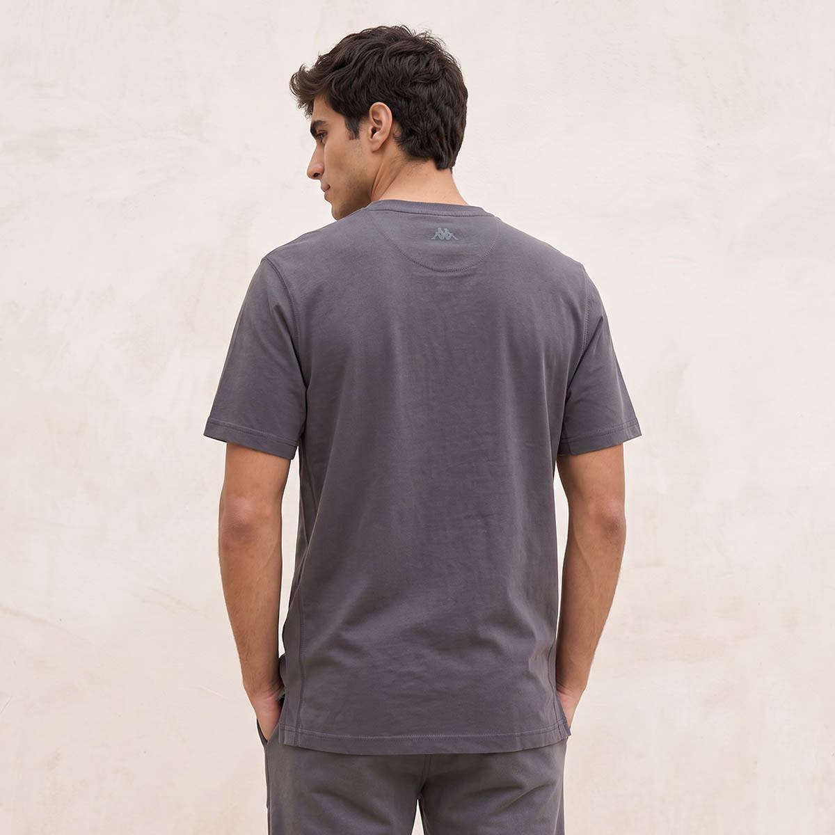Kappa Textured T-shirt-men-clothing-sportswearandactivewear-tshirtsandpolos-image-4