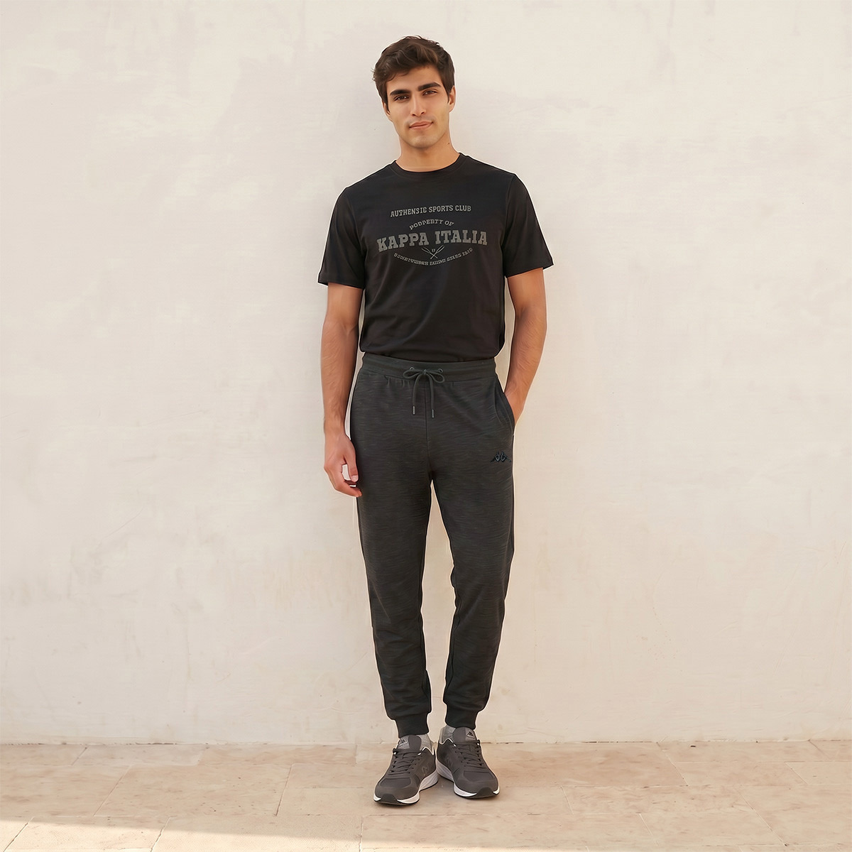 بنطلون رياضي غير قابل للتمدد من كابا-men-clothing-sportswearandactivewear-bottoms-joggers-image-3