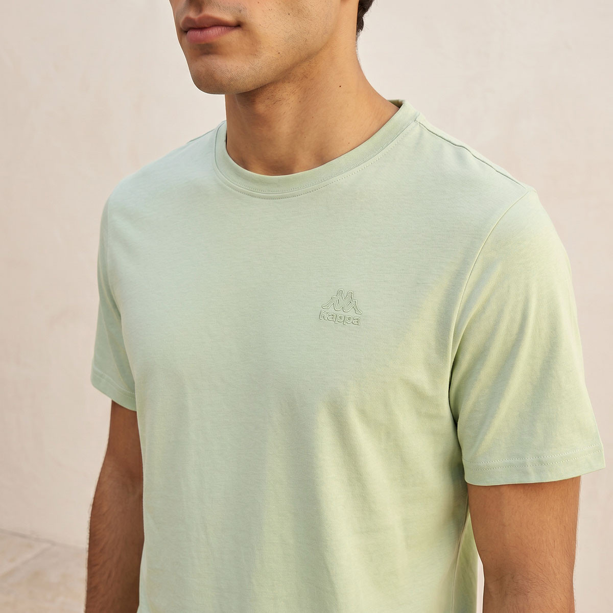 تيشيرت بشعار من كابا-men-clothing-sportswearandactivewear-tshirtsandpolos-image-6