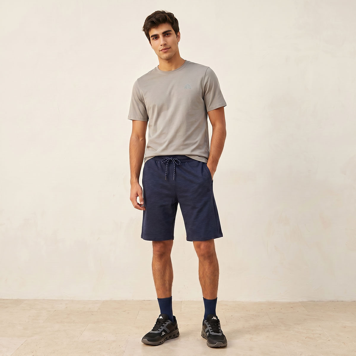 تيشيرت بشعار من كابا-men-clothing-sportswearandactivewear-tshirtsandpolos-image-3