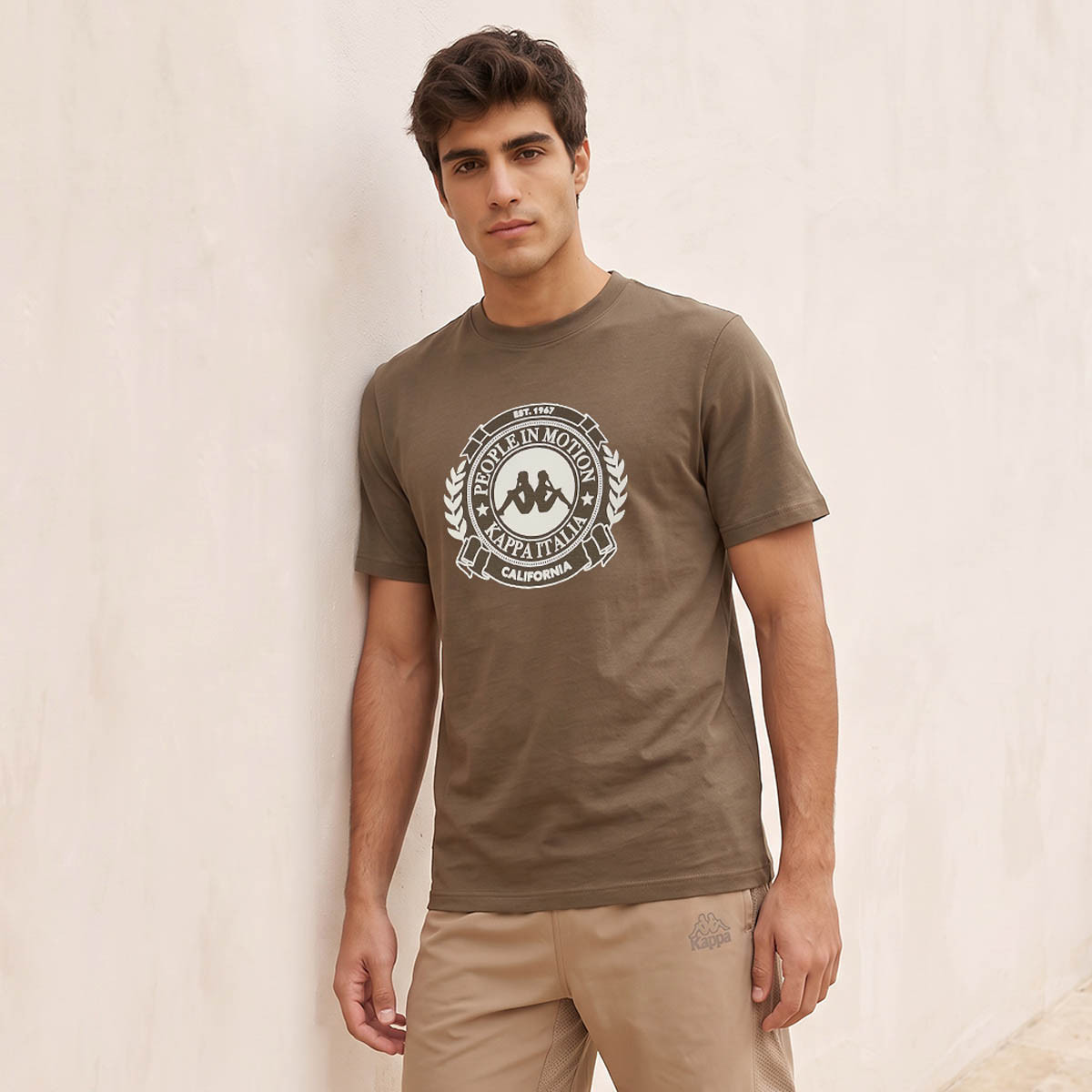 تيشيرت بطبعات غير مطاطي من كابا-men-clothing-sportswearandactivewear-tshirtsandpolos-image-1
