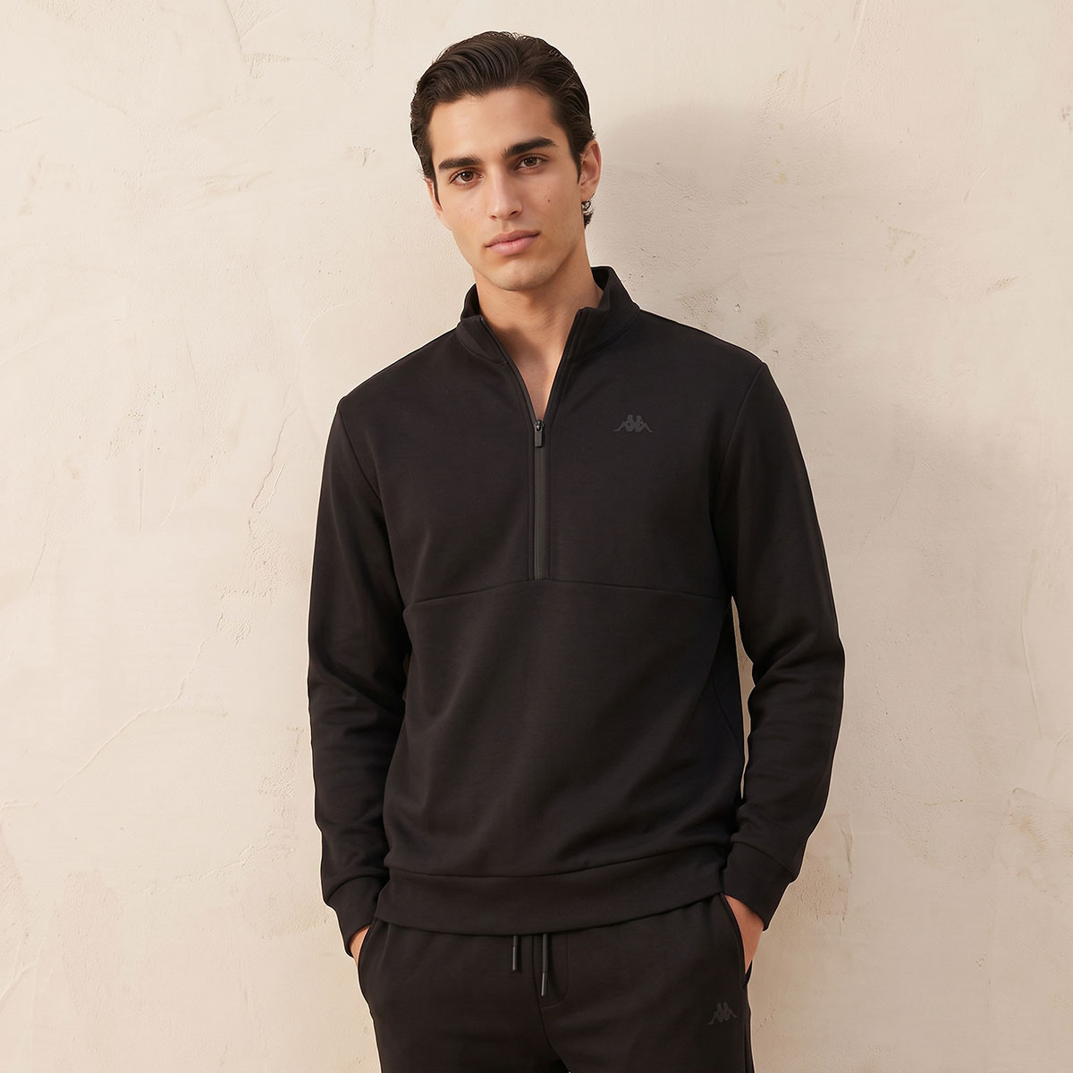 Kappa 2-Way Stretch Half Zip Sweatshirt-men-winterwear-hoodiesandsweatshirts-image-1