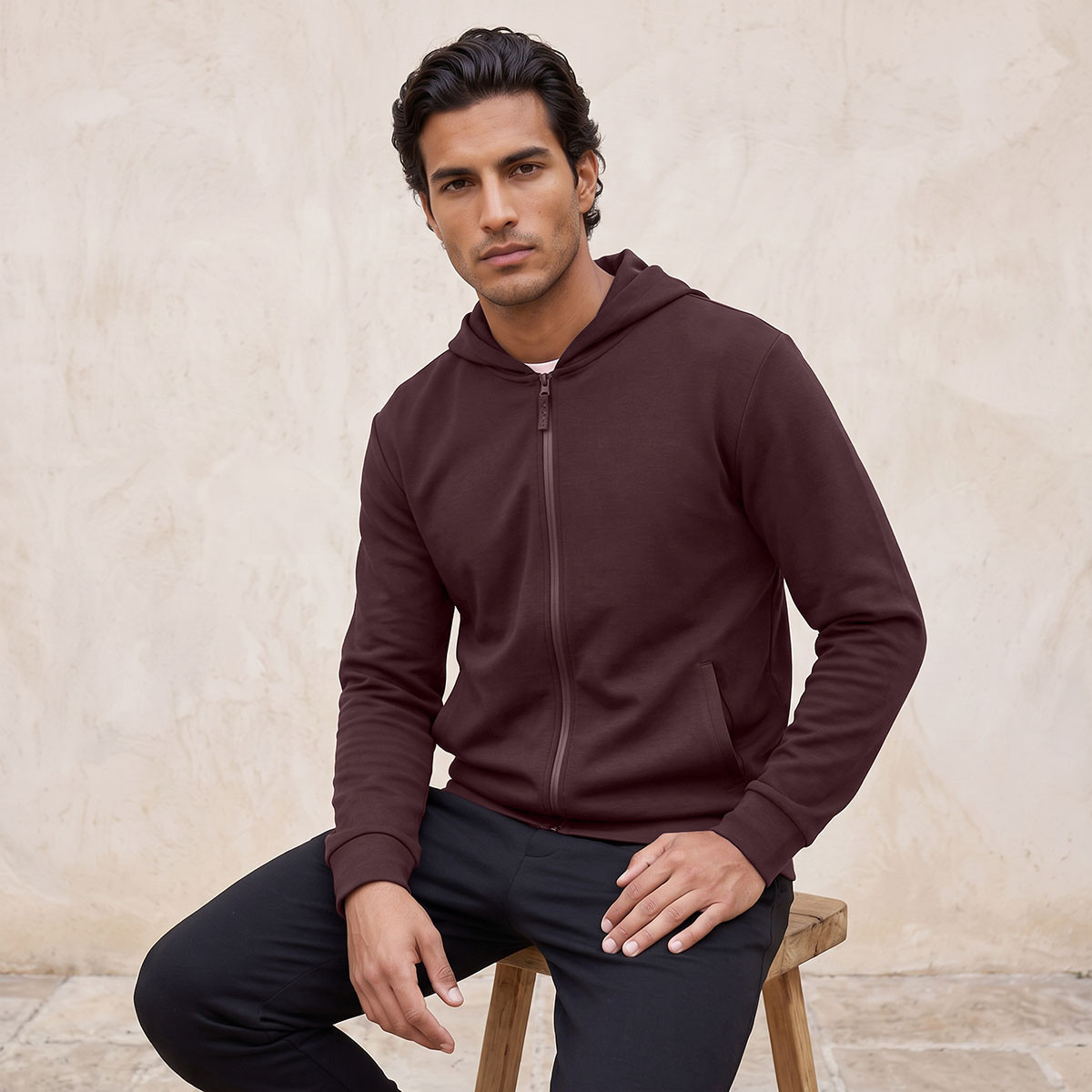 هودي قابل للتمدد في اتجاهين من لوف بانجولين-men-winterwear-hoodiesandsweatshirts-image-1