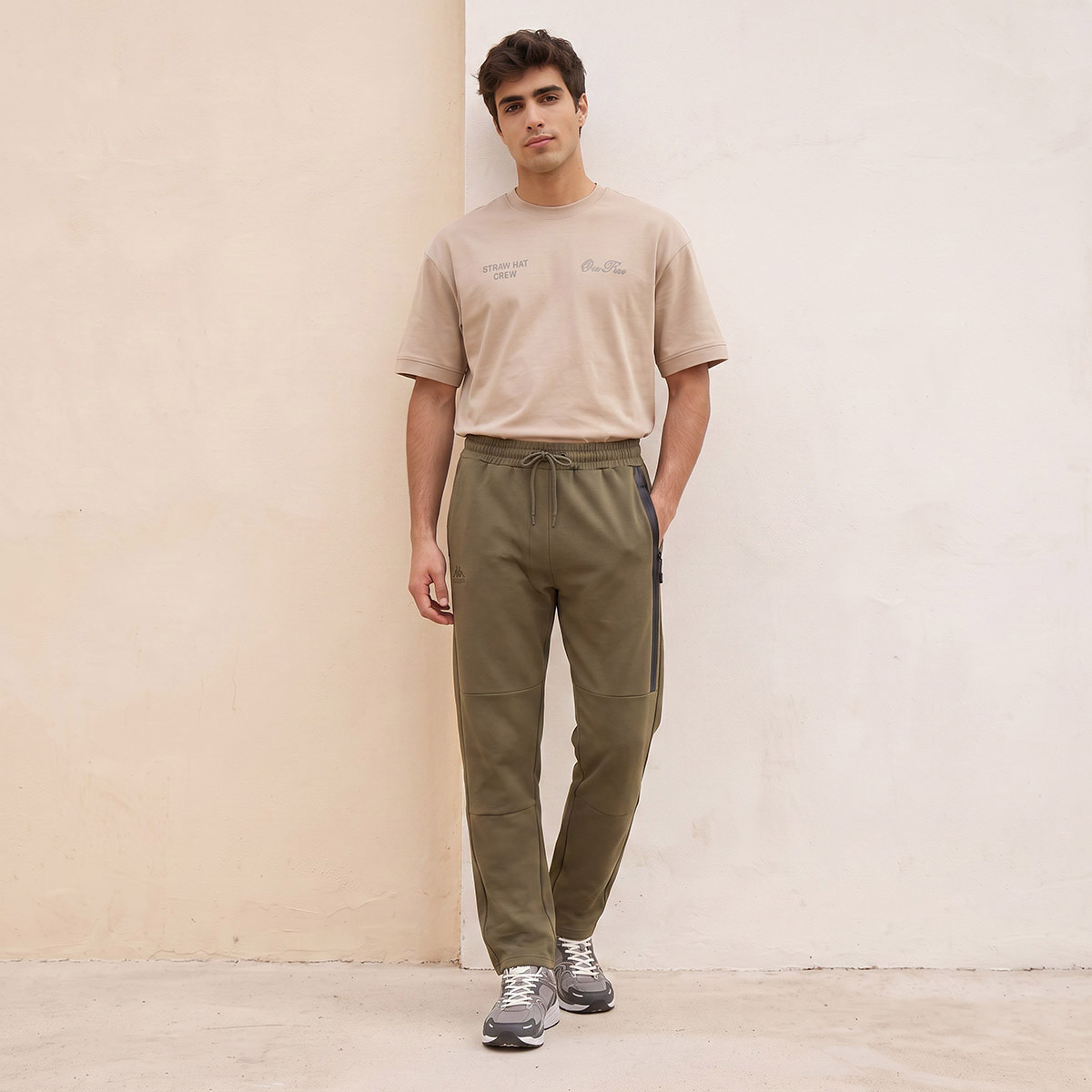 Kappa Panelled Heat Sealed Zipper Joggers-men-clothing-sportswearandactivewear-bottoms-joggers-image-2