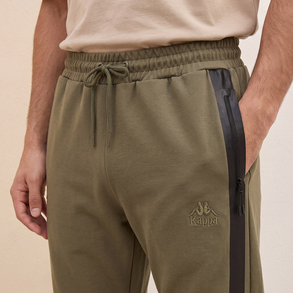 Kappa Panelled Heat Sealed Zipper Joggers-men-clothing-sportswearandactivewear-bottoms-joggers-image-4