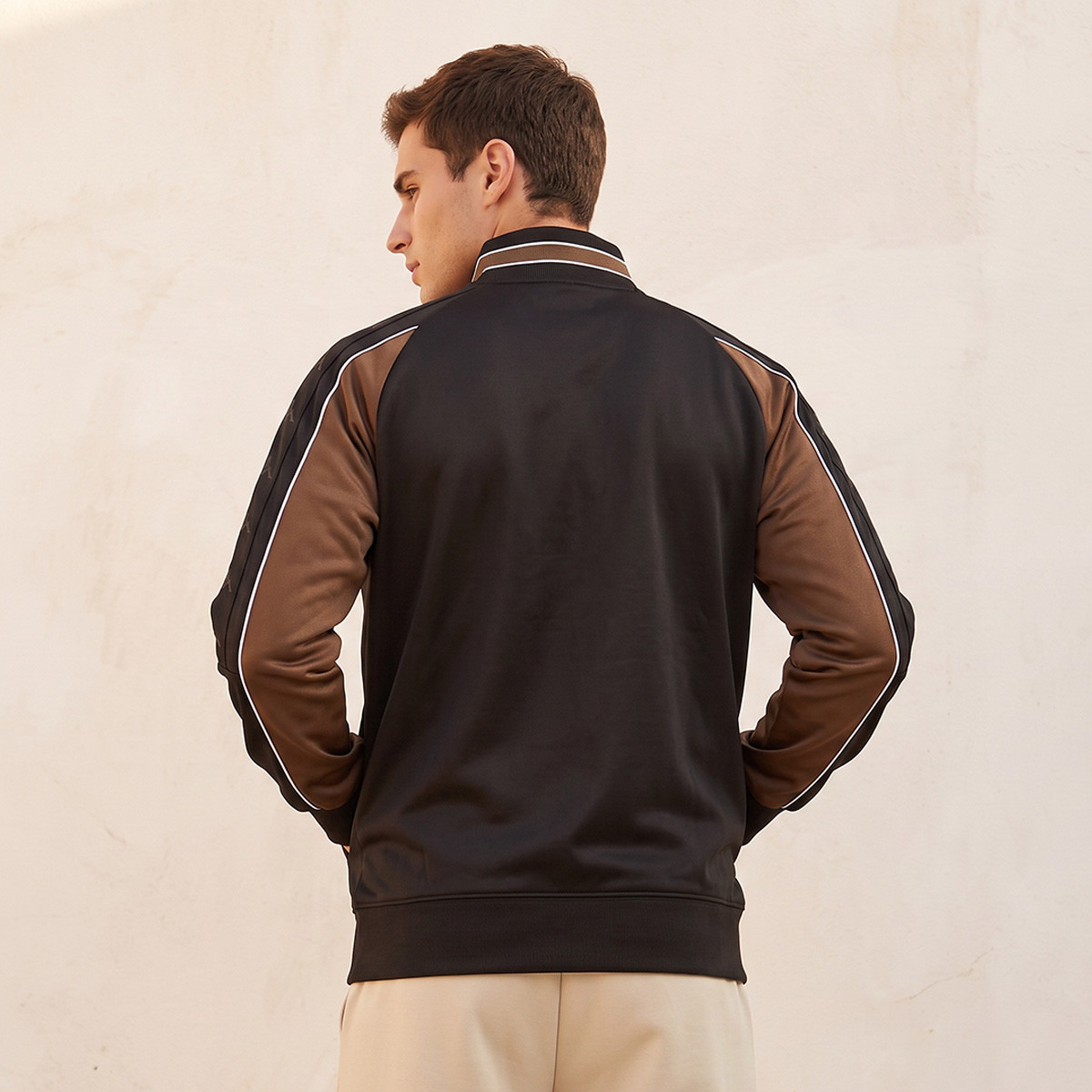 Kappa Jacket with Colourblock Panel-men-clothing-jacketsandblazers-jackets-image-3