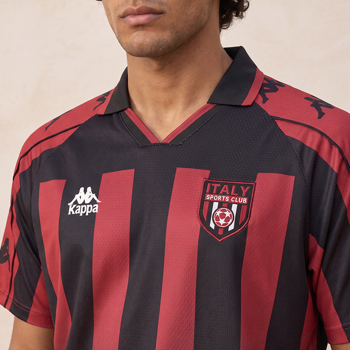 تيشيرت بولو رياضي ناعم الملمس من كابا-men-clothing-sportswearandactivewear-tshirtsandpolos-image-4