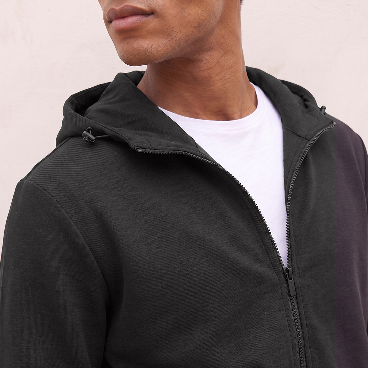 هودي بسحاب كامل ومرونة ثنائية الاتجاه من لاف بانجولين-men-winterwear-hoodiesandsweatshirts-image-4