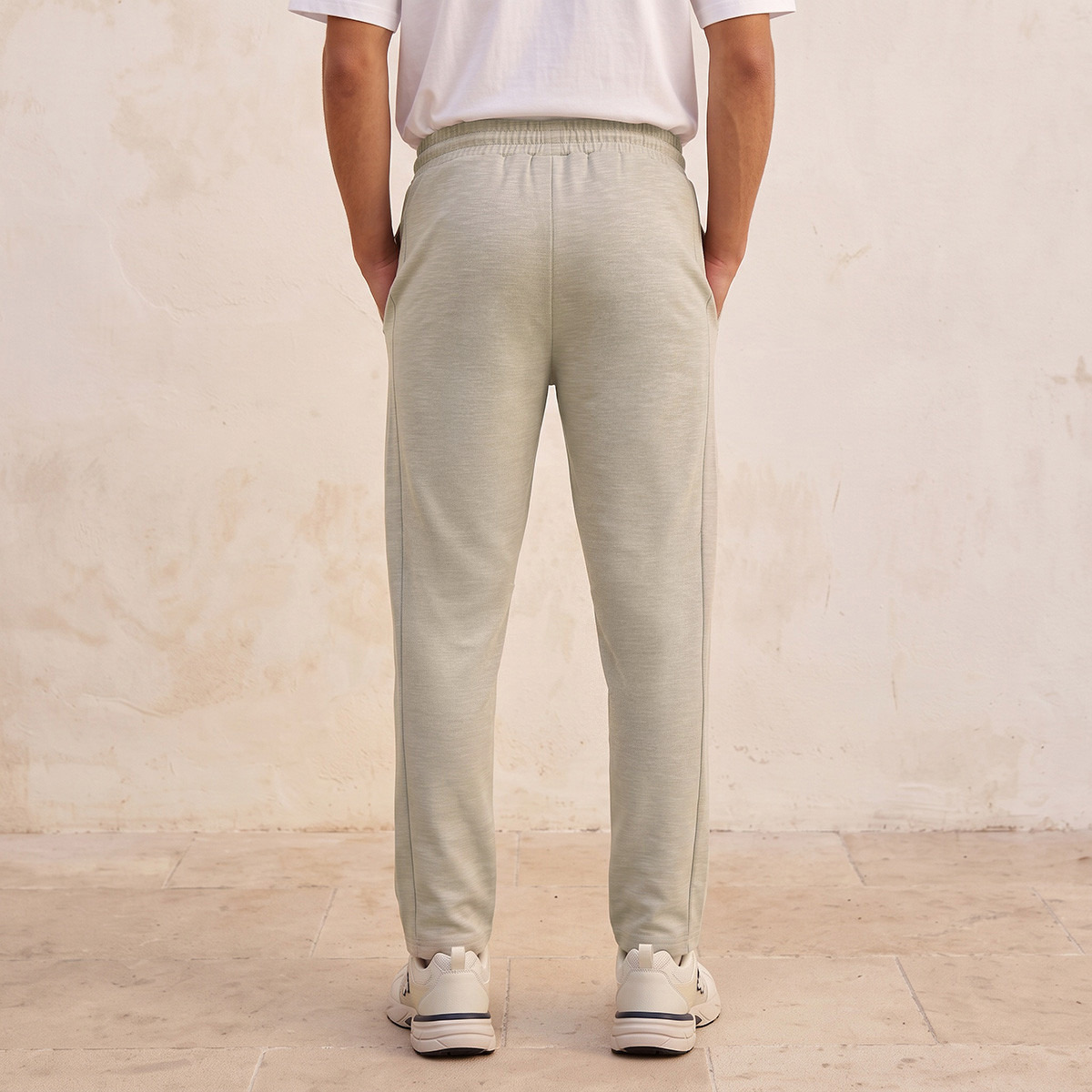 بنطلون بقصة مستقيمة وخصر مرن من كابا-men-clothing-bottoms-joggers-image-3