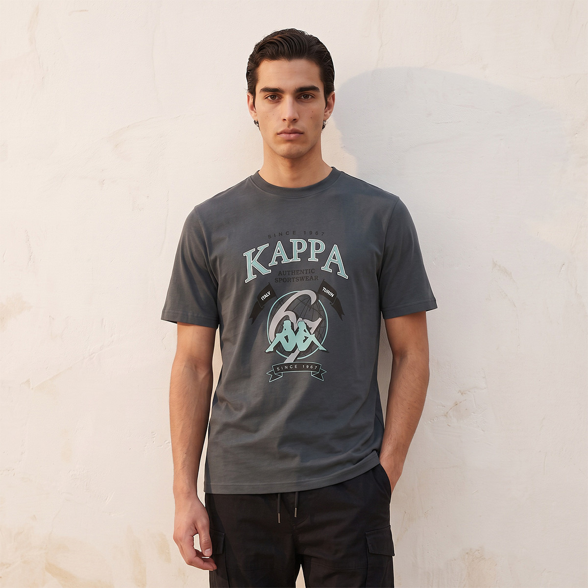 تيشيرت بطبعات شعار من كابا-men-clothing-sportswearandactivewear-tshirtsandpolos-image-1