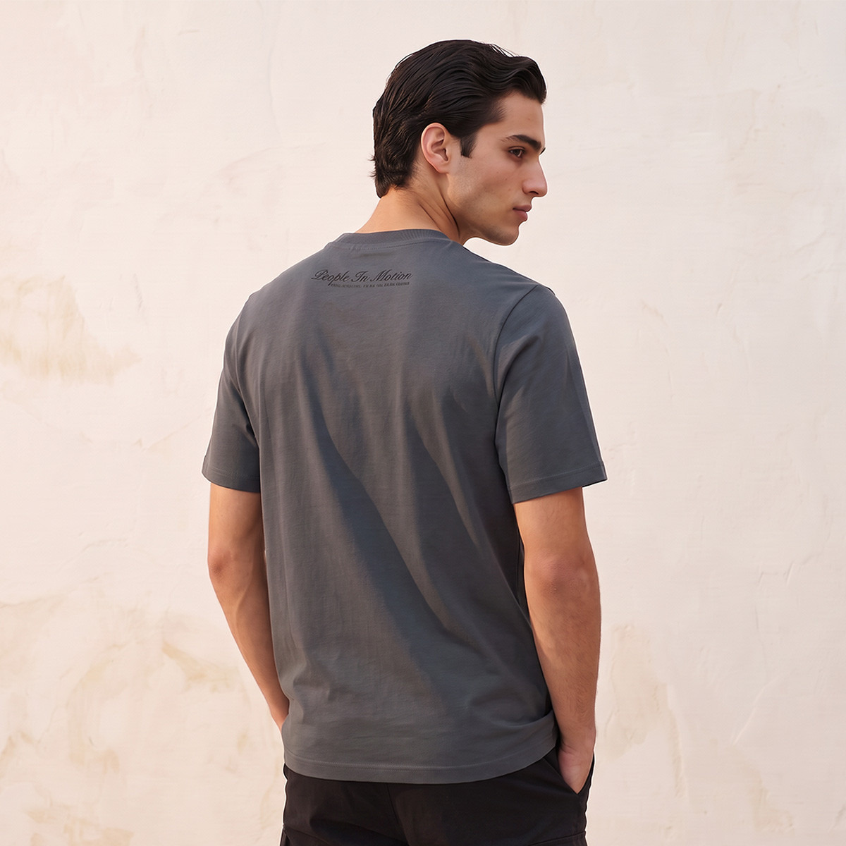 تيشيرت بطبعات شعار من كابا-men-clothing-sportswearandactivewear-tshirtsandpolos-image-3