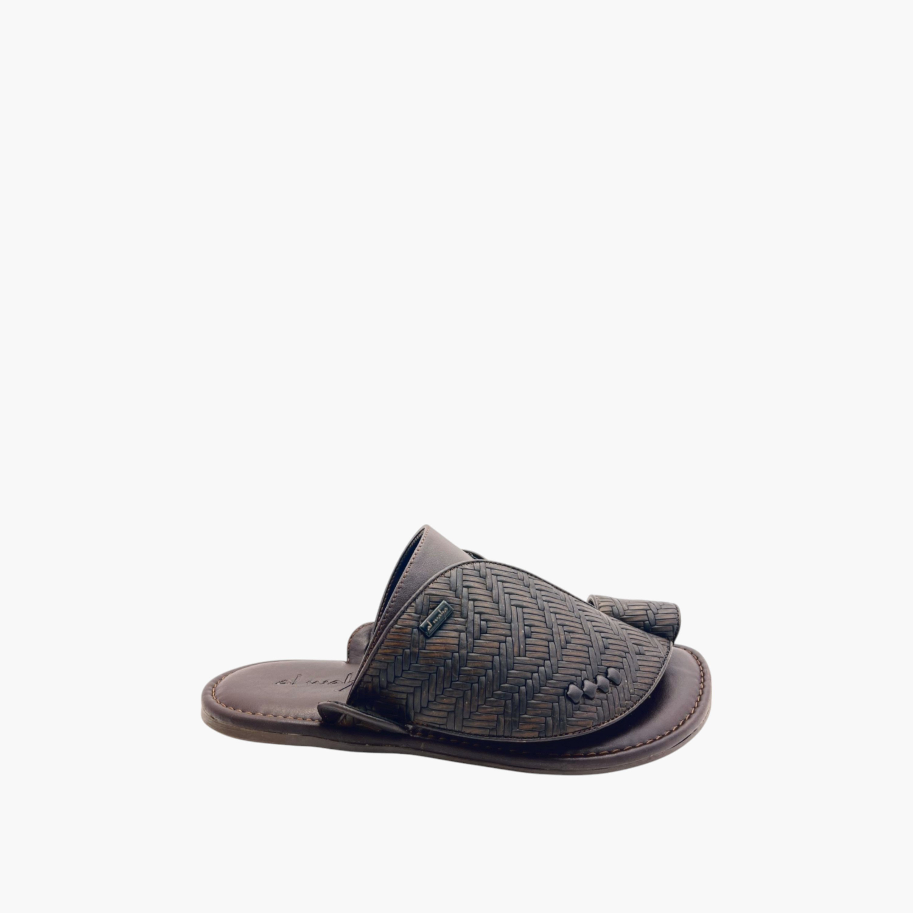 Al Waha Textured Slip-On Arabic Sandals with Toe Loop Detail-men-shoes-sandals-image-1