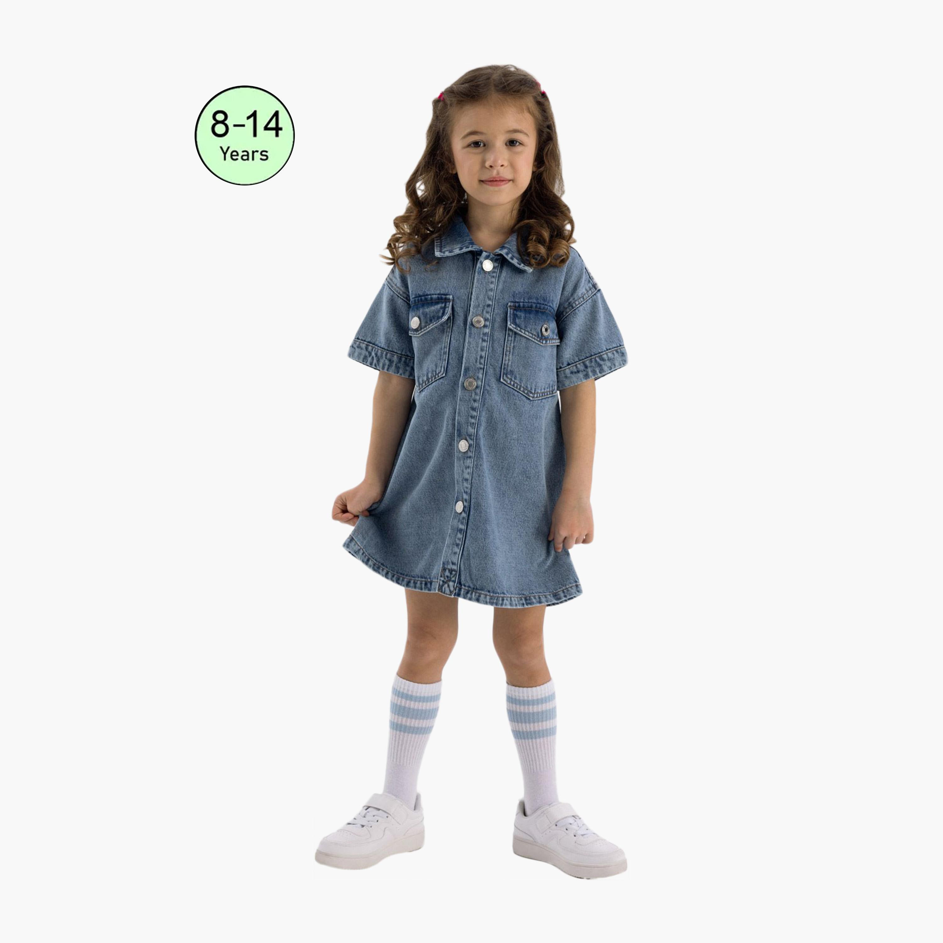 فستان جينز بأكمام قصيرة وياقة من مينوتي-girls-clothing-dressesandjumpsuits-image-1