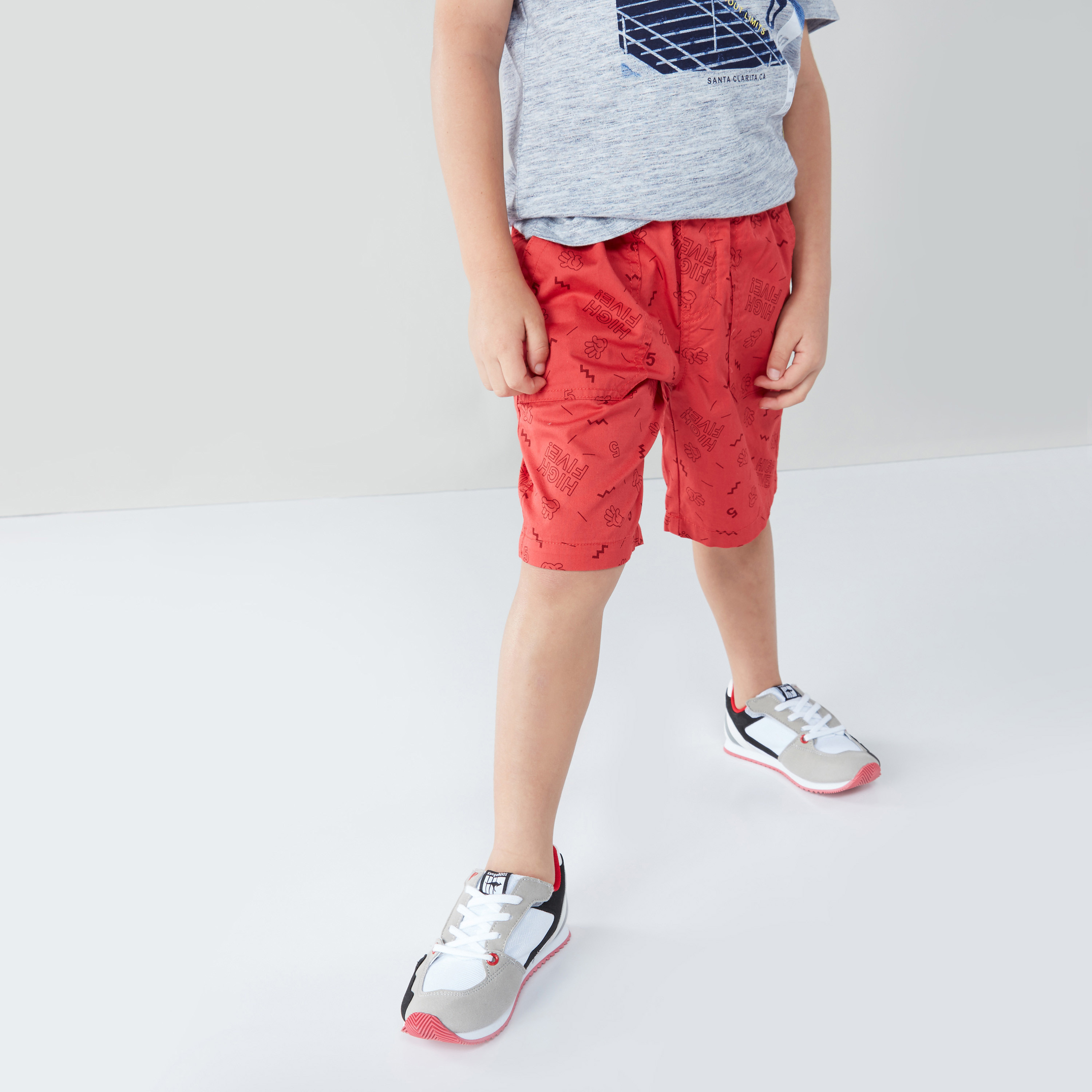 شورت بخصر مطّاطي وبطبعات من بوسيني-cpkids-clothing-boys-bottoms-shorts-image-2