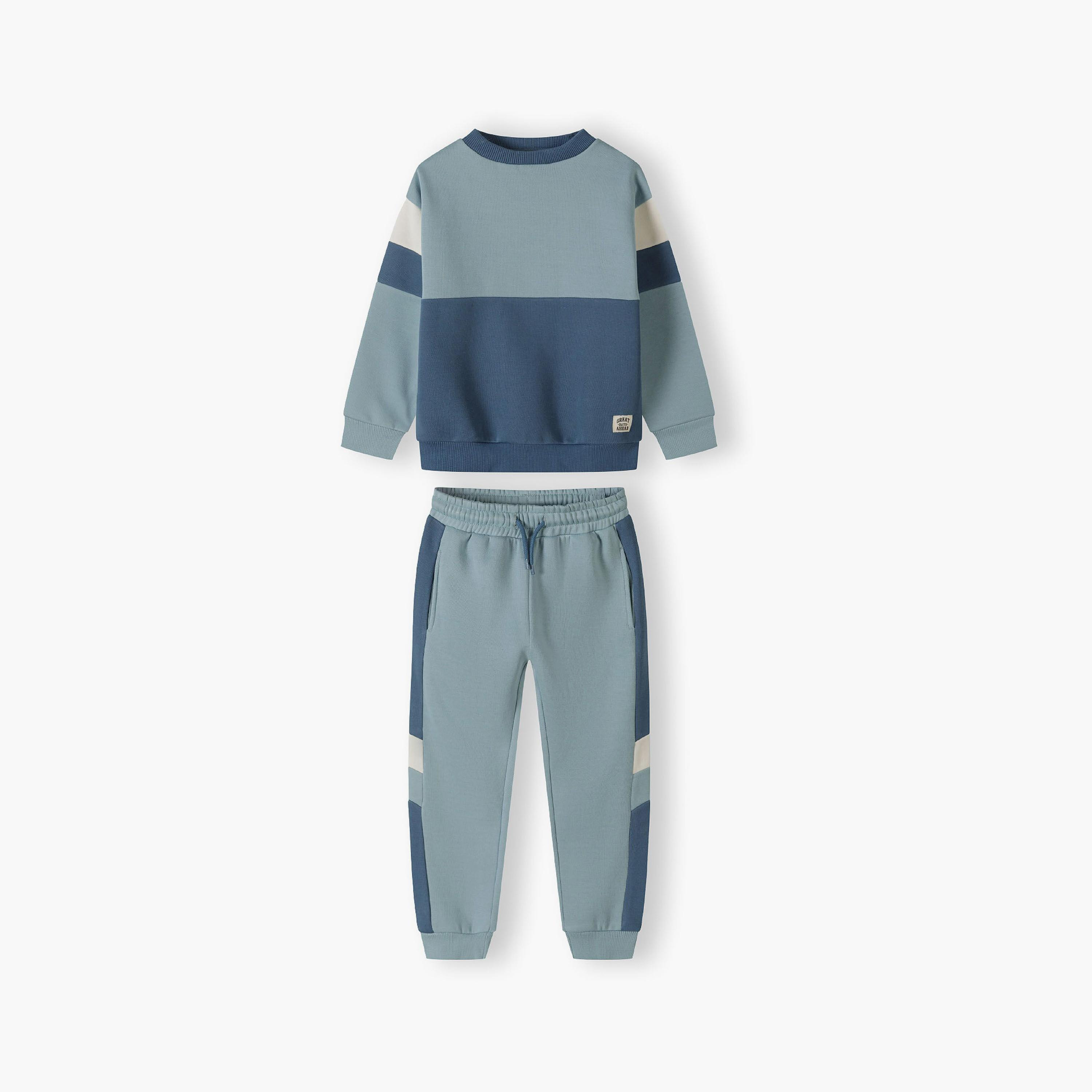 طقم من قطعتين بقلنسوة منقوشة بقبة دائرية مع بنطلون رياضي من مينوتي-boys-clothing-setsandcoords-image-2