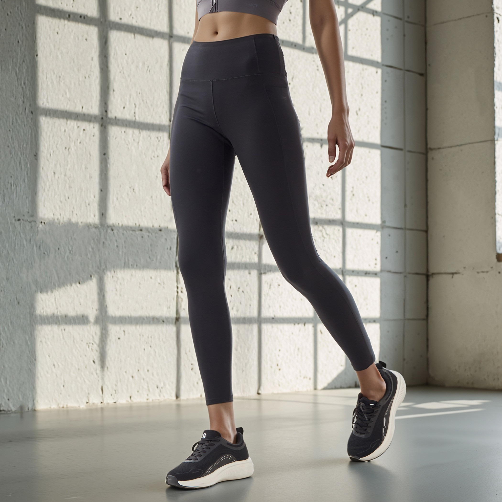 Regular Fit Leggings with Flexi Comfort Waistband and Pockets-sports-women-clothing-activewearleggings-image-1