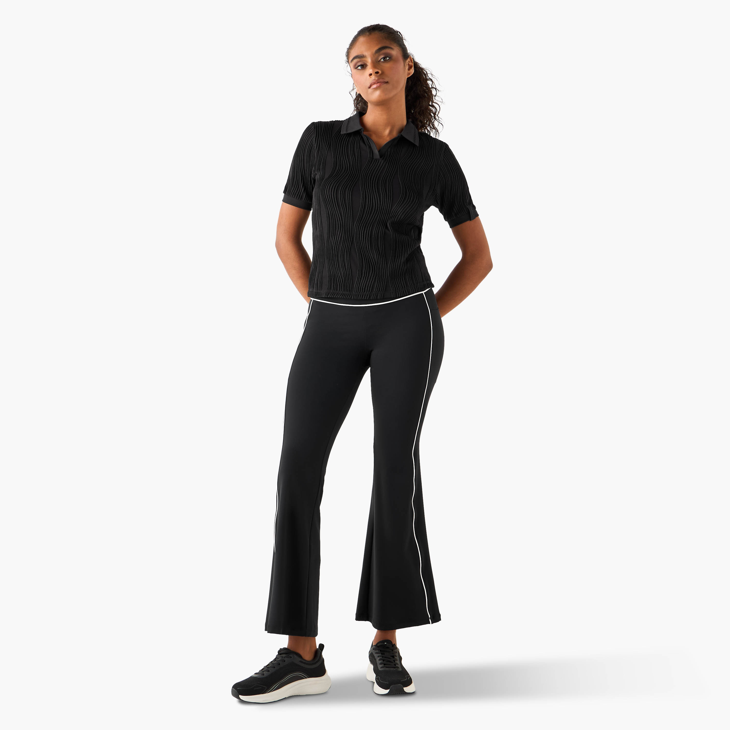 تيشيرت بولو جاكار بارز الملمس-women-clothing-tshirts-image-2