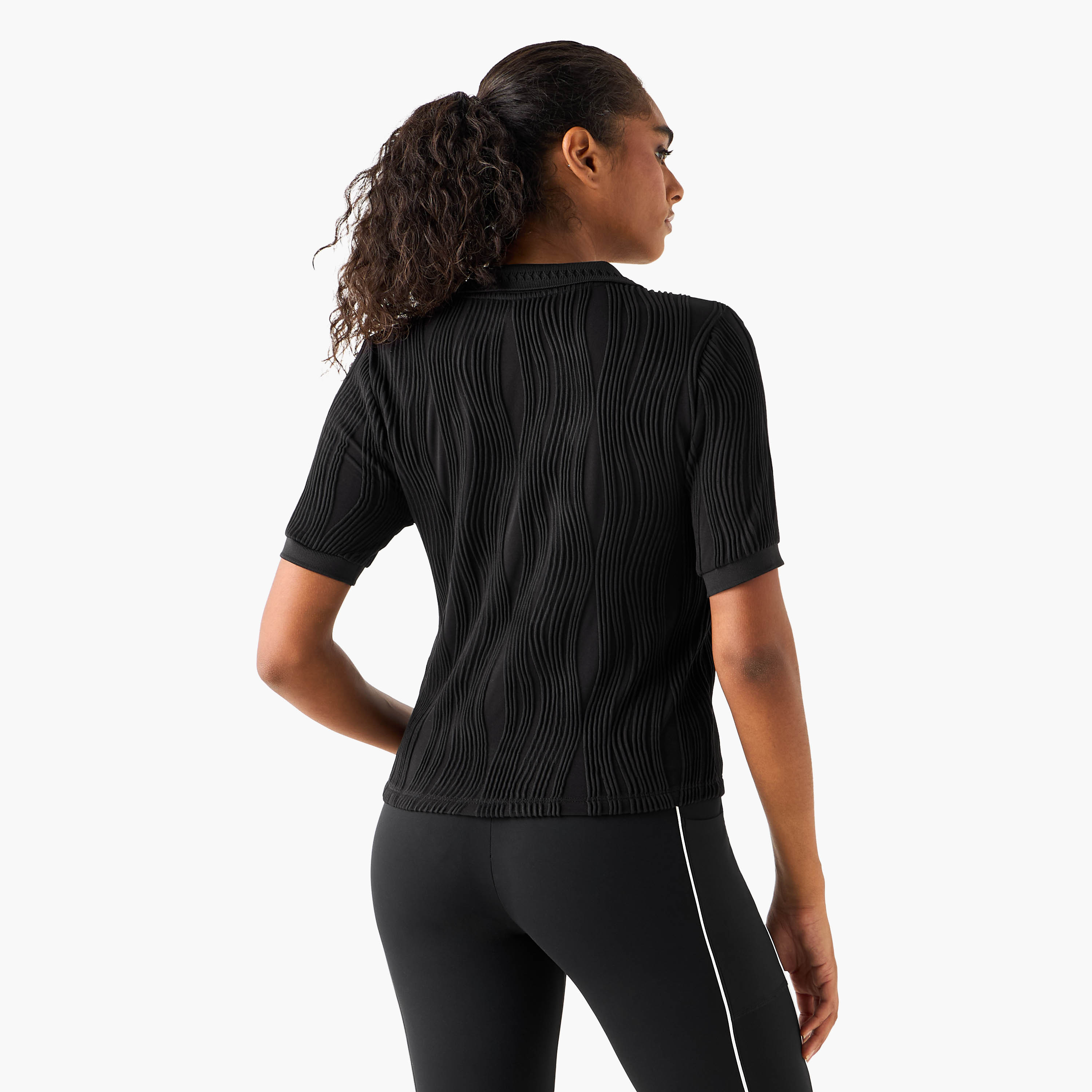 تيشيرت بولو جاكار بارز الملمس-women-clothing-tshirts-image-3